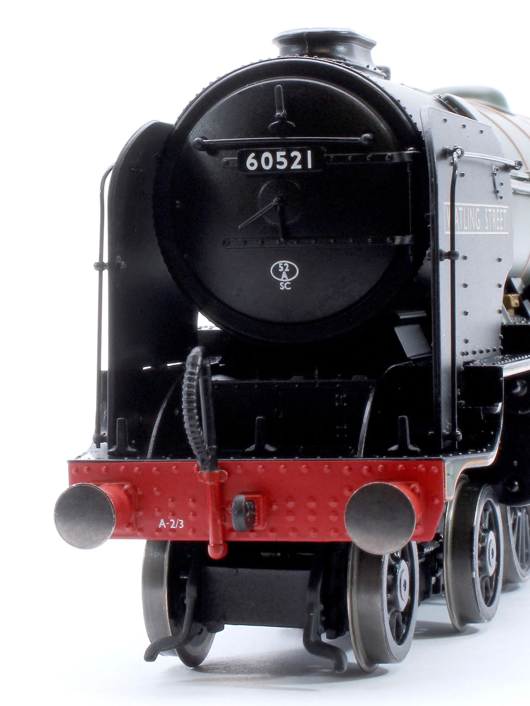 R30394 BR Late Thompson Cl A2-3 Watling Street No.60521 Steam Locomotive - Image 10