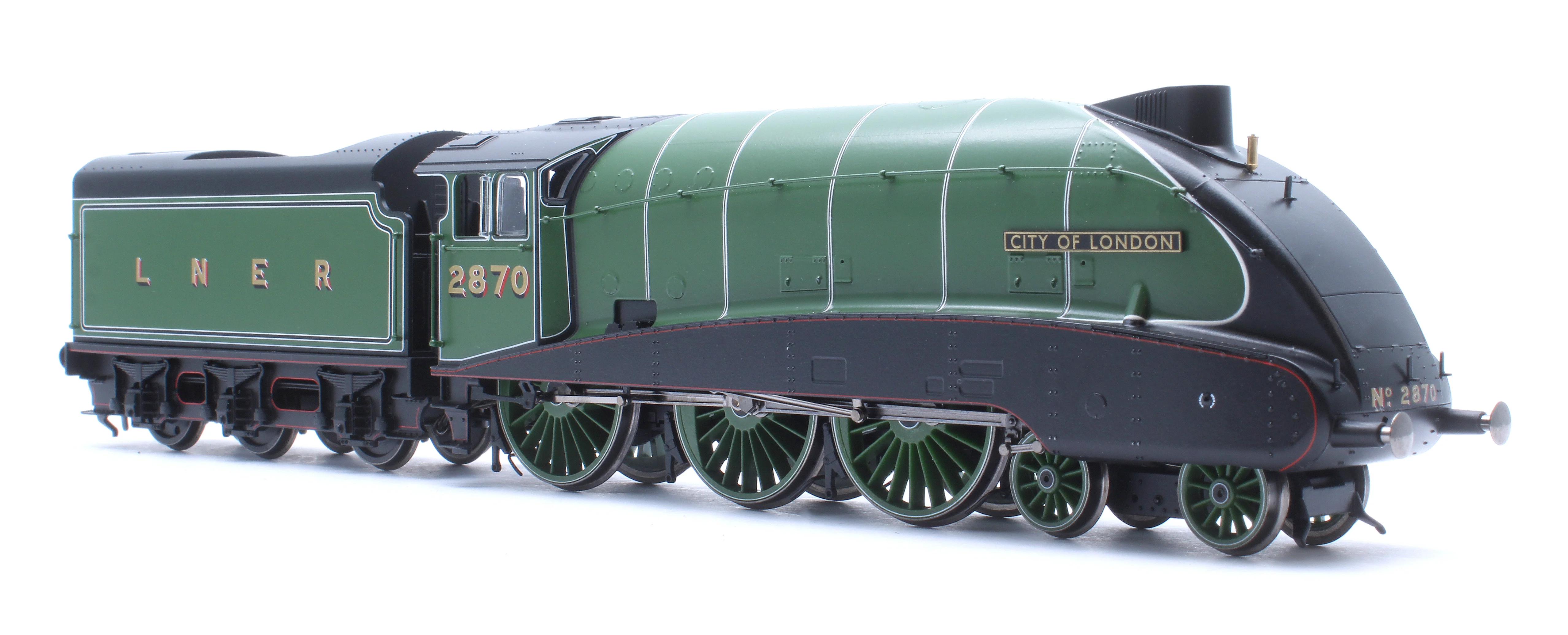 R30406 LNER Streamlined B17 City of London No.2870 Steam Locomotive - Image 4