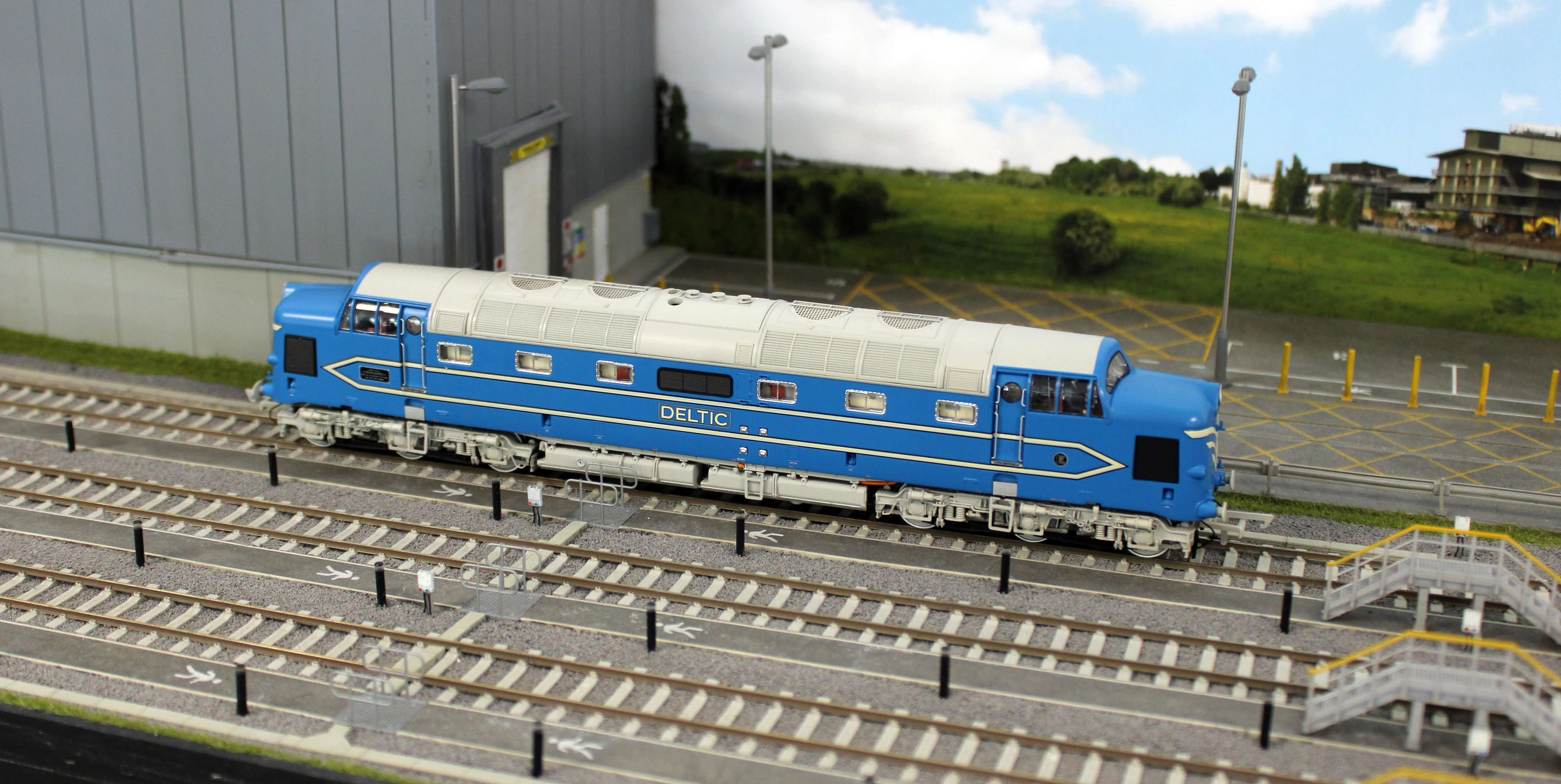 R30420 Hornby Dublo DP1 Prototype Deltic NRM Edition Diesel Locomotive - Image 15