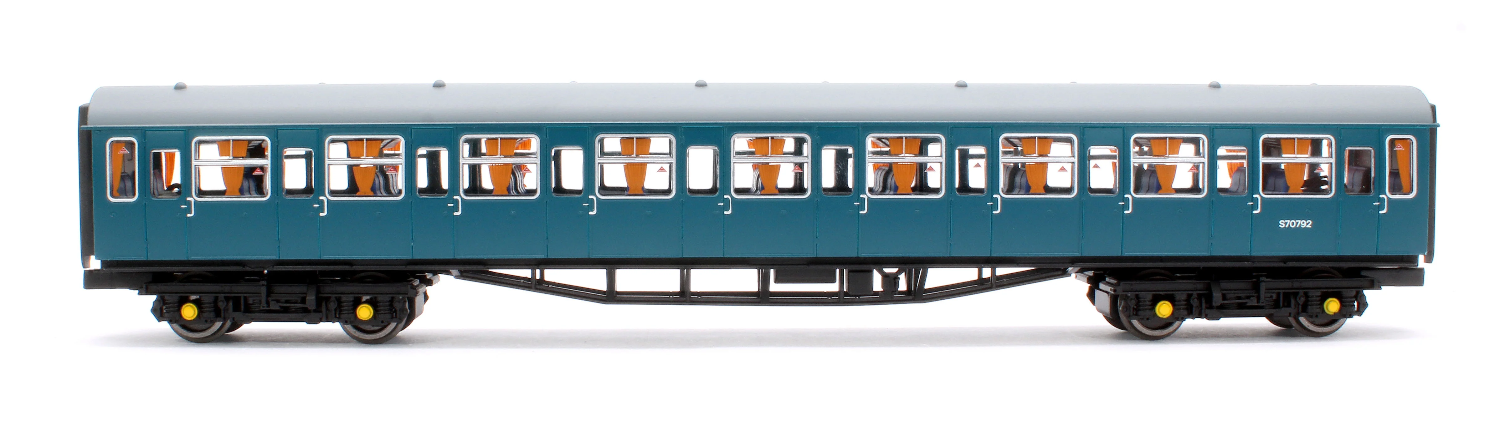 R30447 BR Class 423 - 4 VEP Train Pack - Image 9