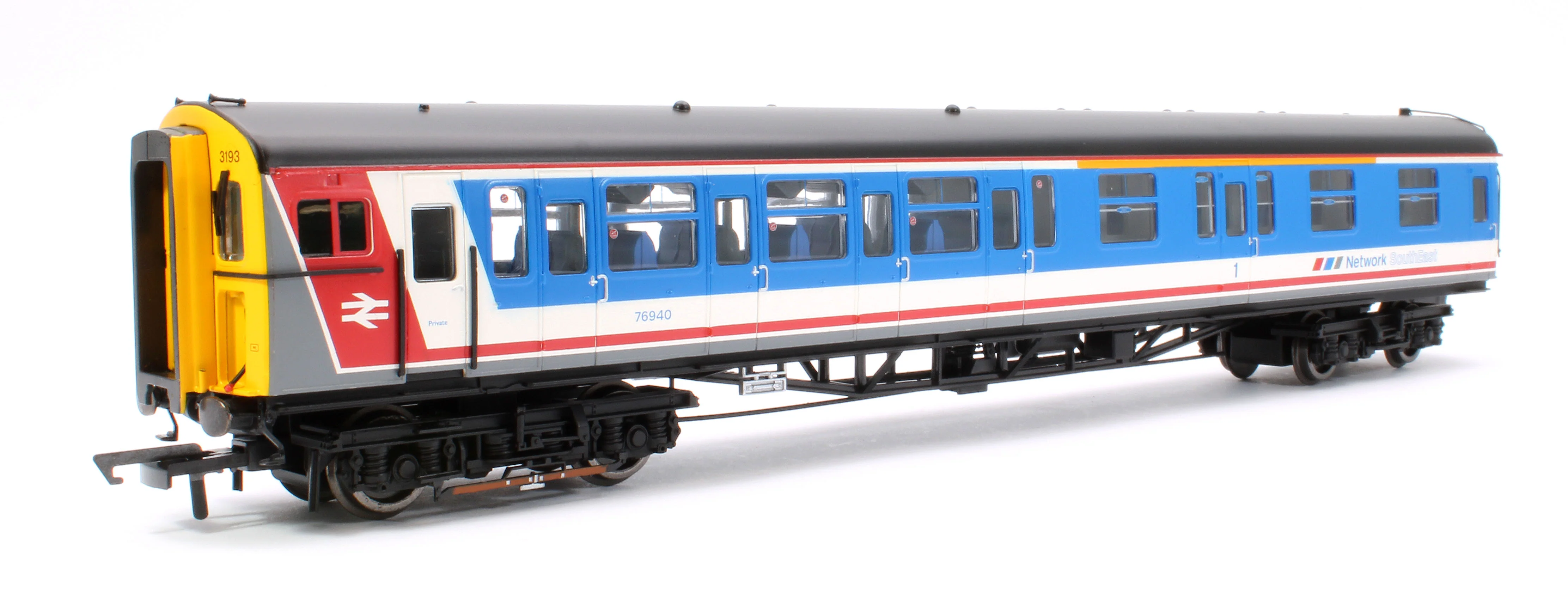 R30448 Network South East Class 423 4 VEP No.3193 Train Pack - Image 11