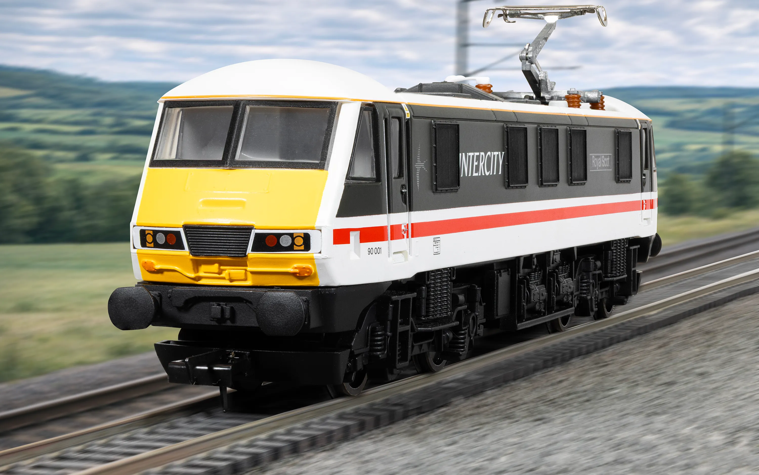 R30529TXS RailRoad Class 90 Intercity 90001 'Royal Scot' Electric Locomotive - DCC Sound - Image 9