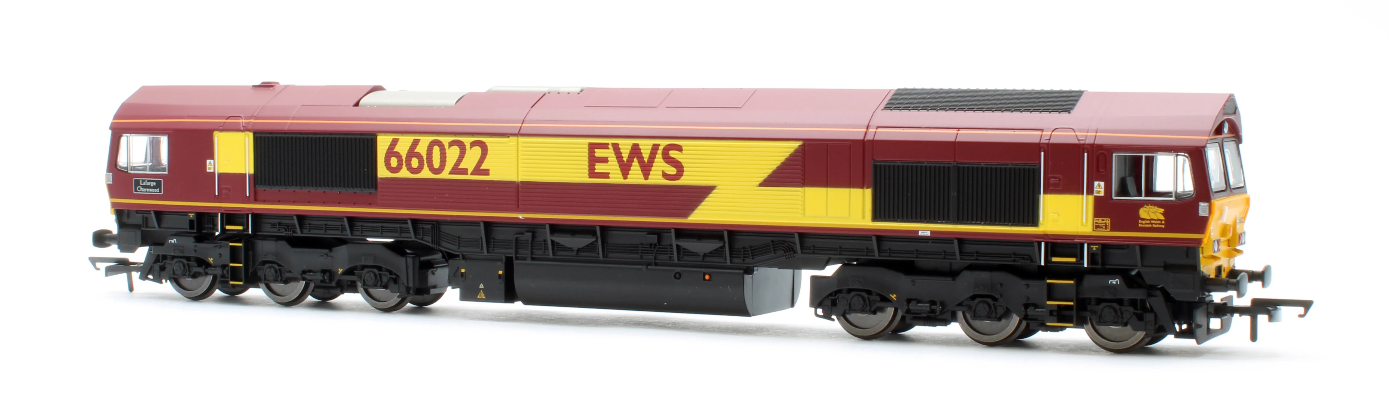 R30532TXS RailRoad Class 66 EWS 66022 'Lafarge Charnwood' Diesel Locomotive - DCC Sound - Image 4