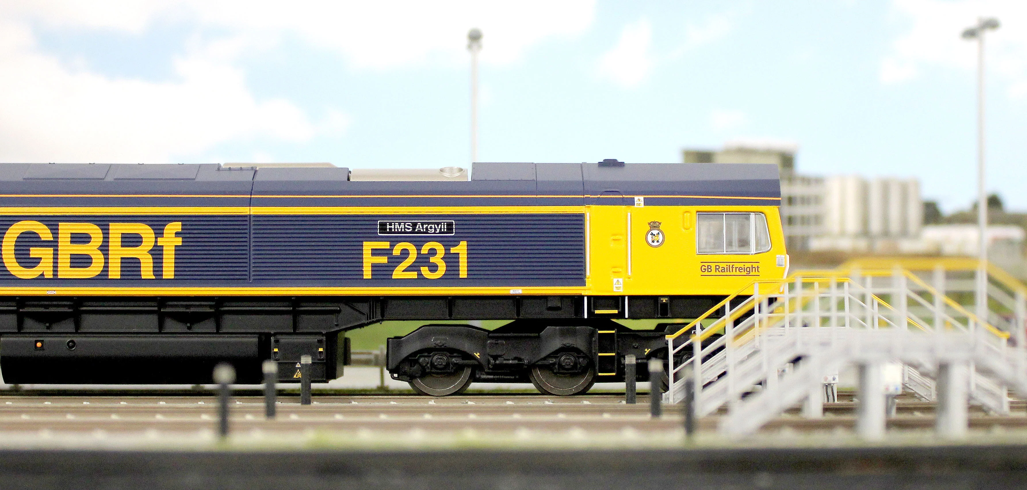 R30534TXS RailRoad GBRf Class 66 HMS Argyll 66775 Diesel Locomotive - DCC Sound - Image 16