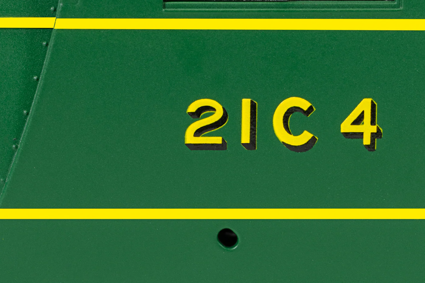 R30560SS SR Merchant Navy Class Cunard White Star Line 21C4 Steam Locomotive - DCC Sound & Steam Generator - Image 8