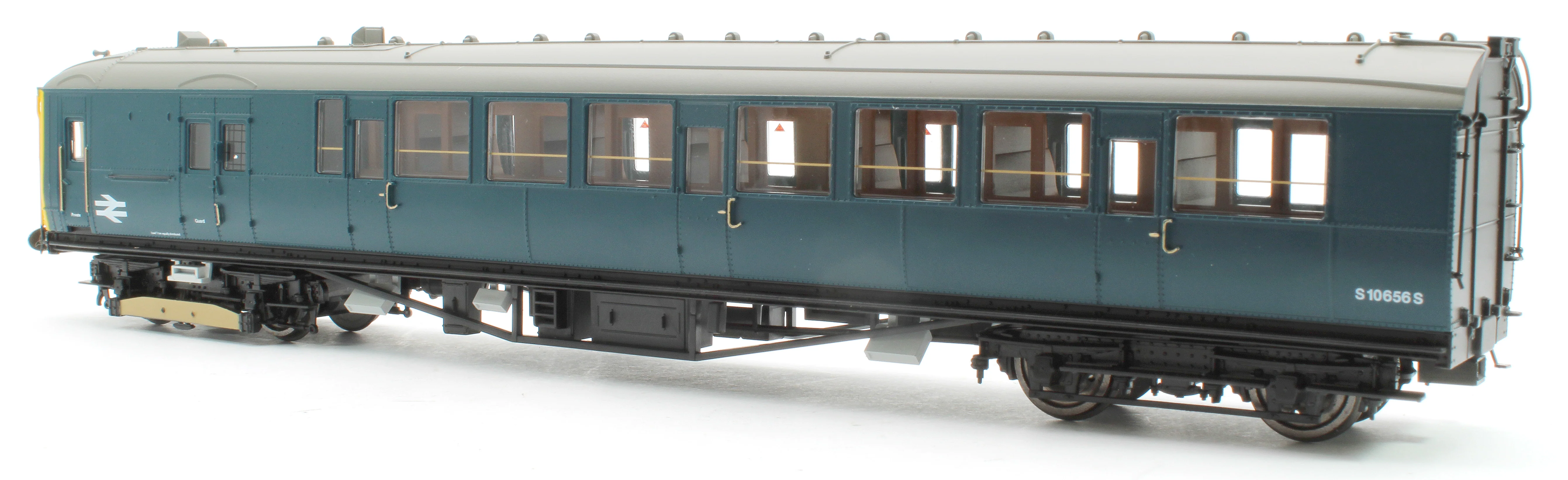 Pre-Owned R3259 British Railways 2-BIL '2090' EMU - Image 7