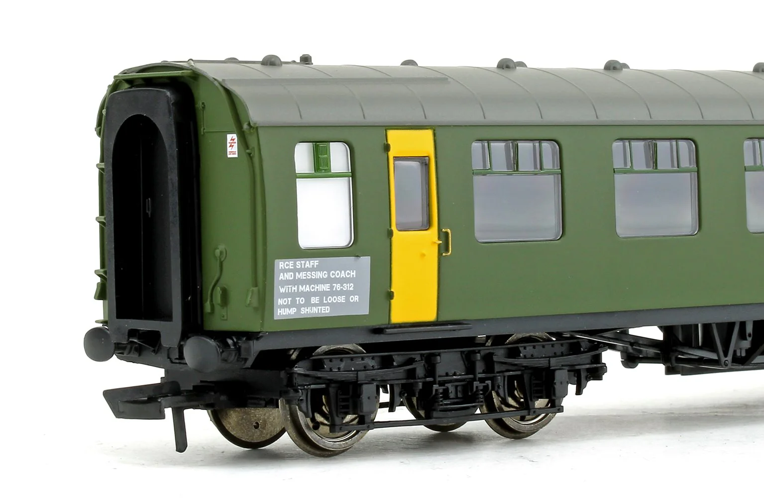 R40008 BR Departmental, ex-Mk1 SK Ballast Cleaner Train Staff Coach, DB 975804 - Image 4