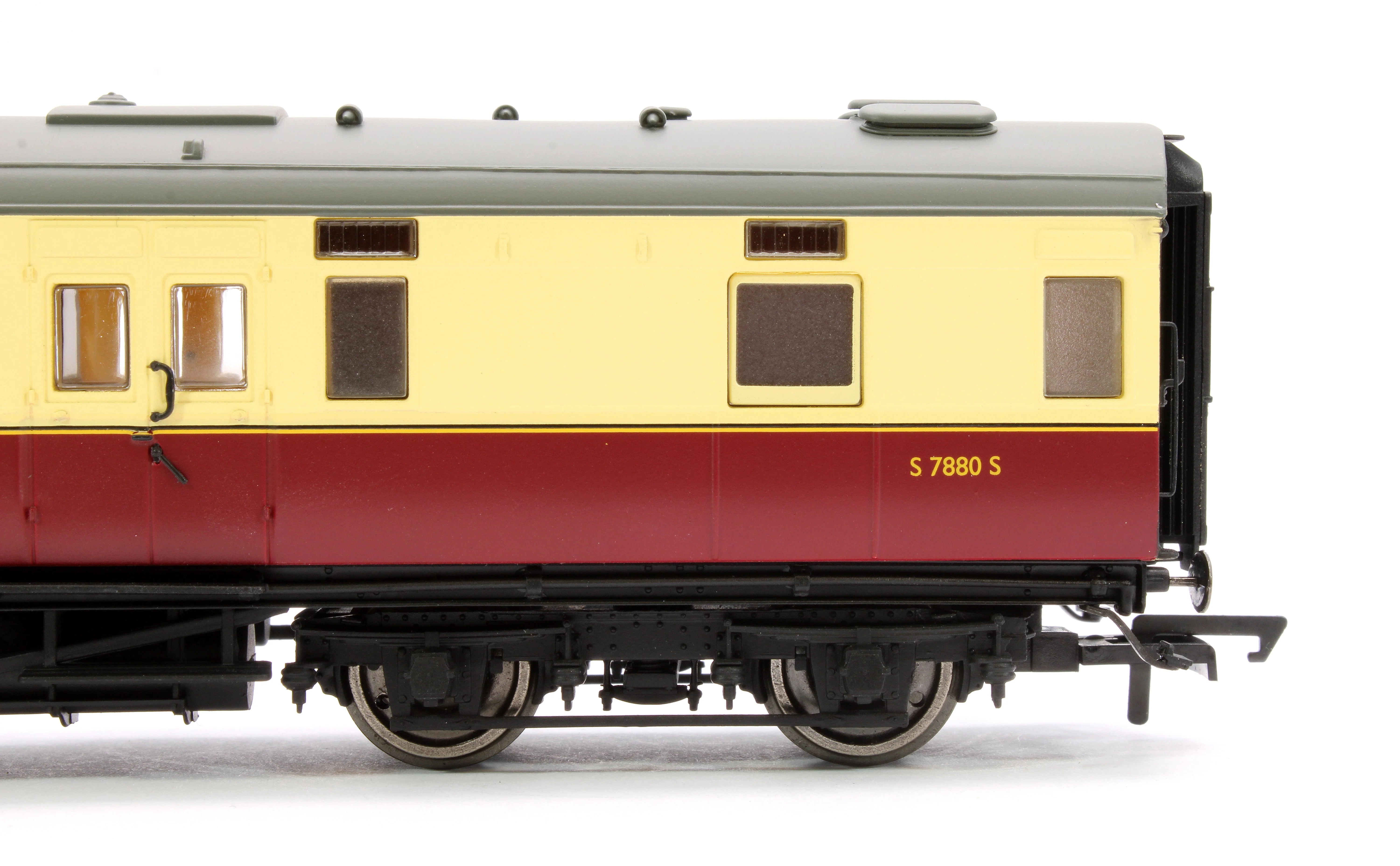 Pre-Owned R40029A Maunsell Kitchen/Dining First BR S7880S - Image 5