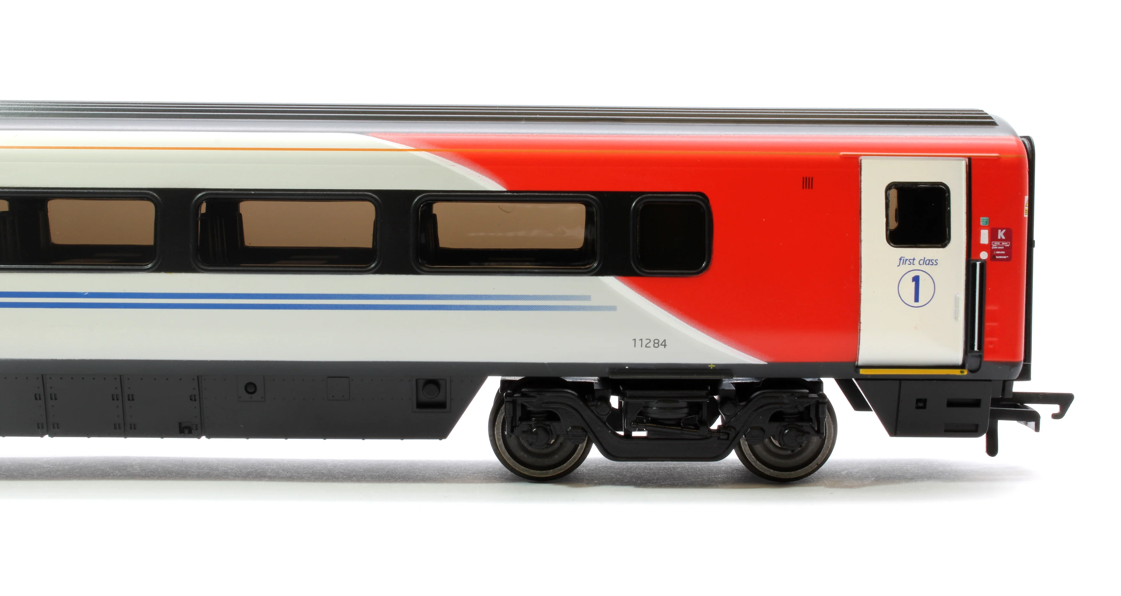 R40148 LNER Mk4 Open First Coach K 11284 - Image 5
