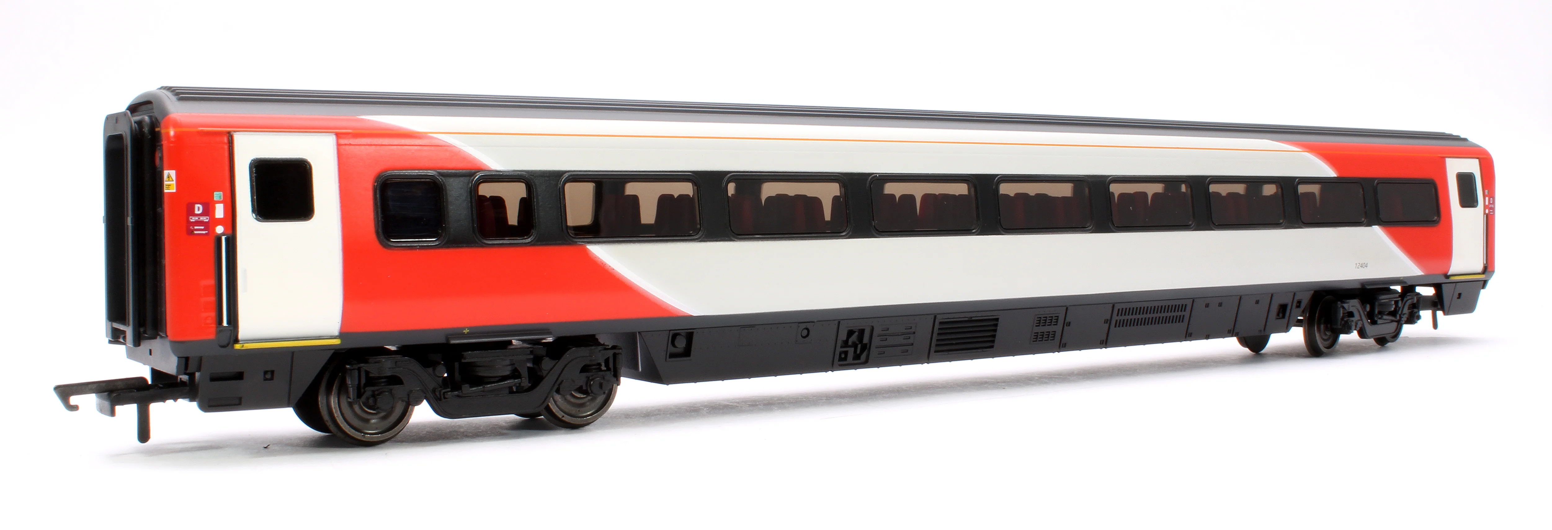 R40151 LNER Mk4 Standard Coach D 12404