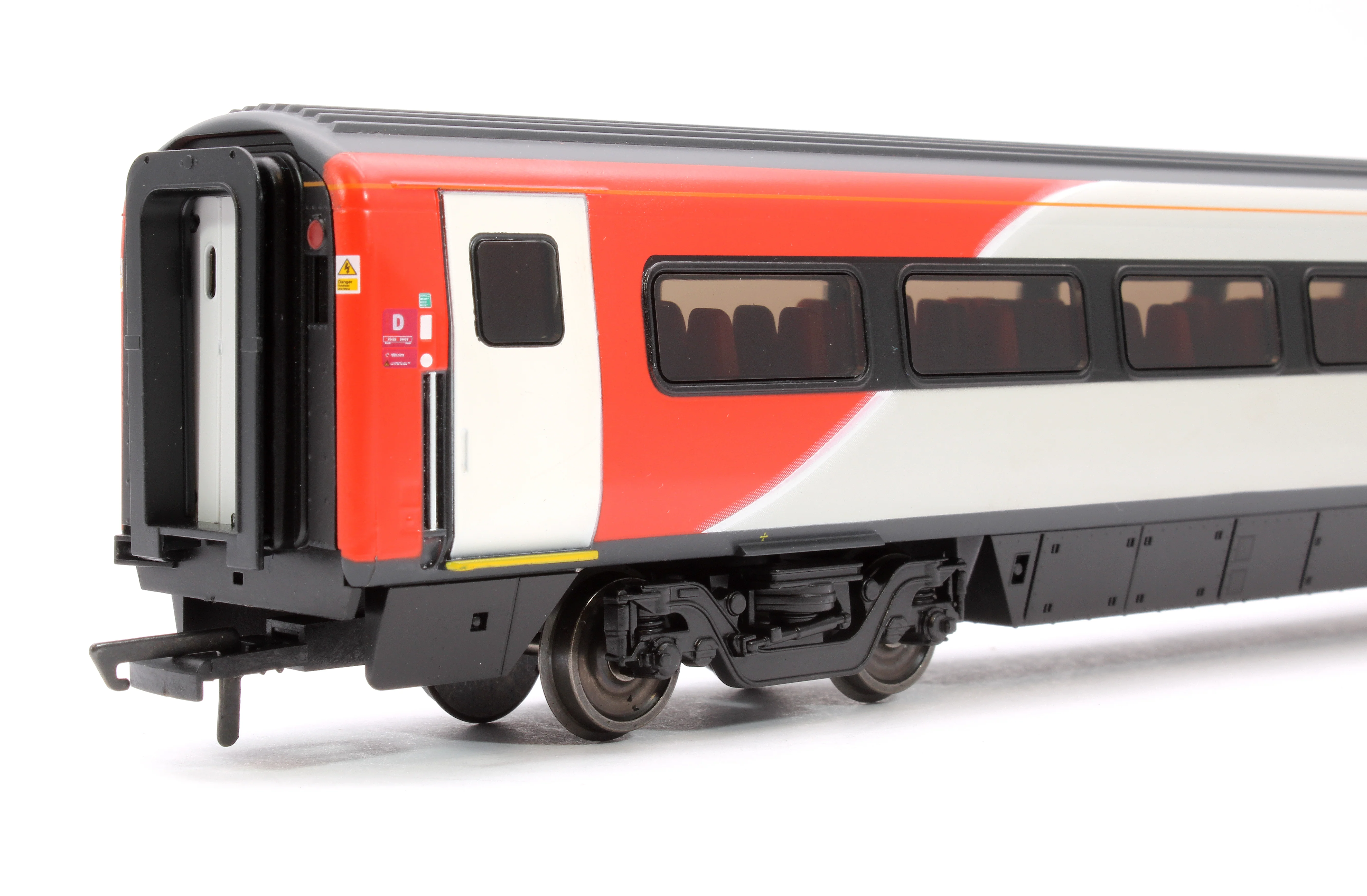 R40151 LNER Mk4 Standard Coach D 12404 - Image 4