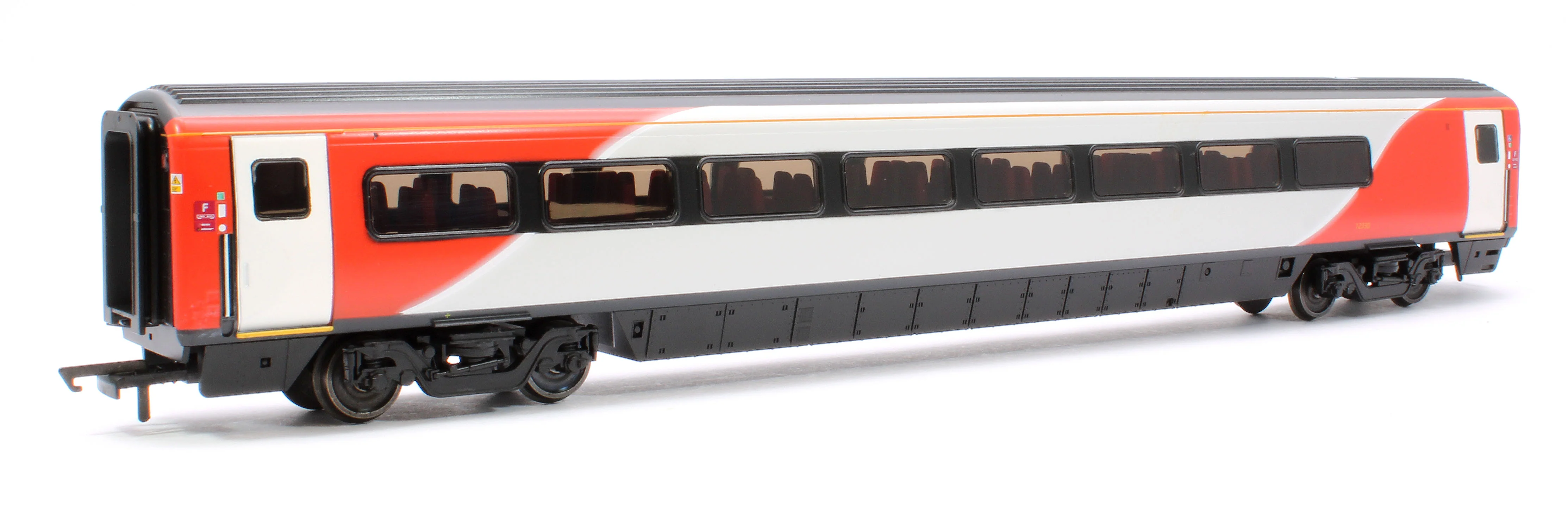 R40155 Mk4 Standard (Accessible Toilet) LNER Coach F 12330