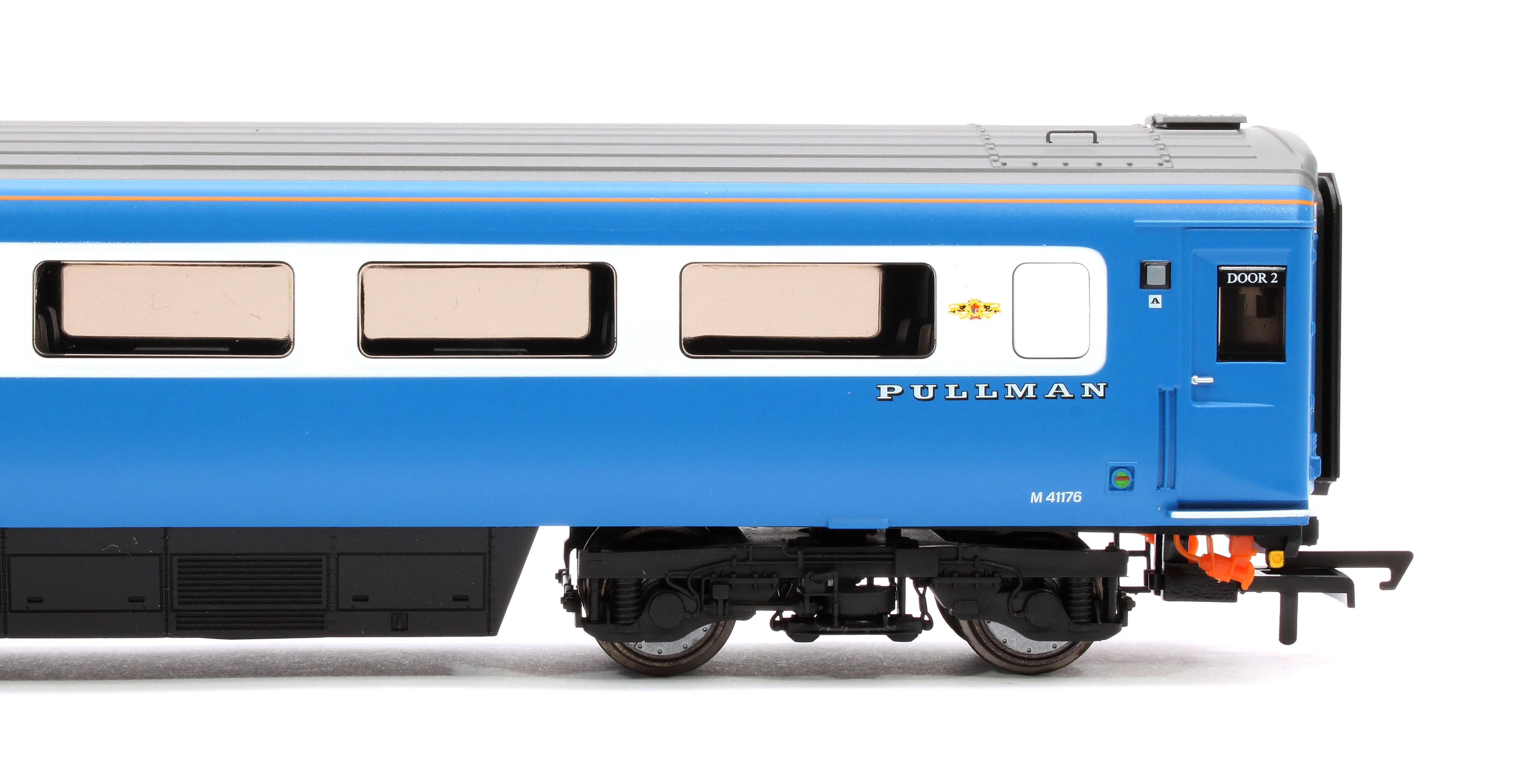 R40172 Mk3 First Open Midland Pullman M41176 - Image 4