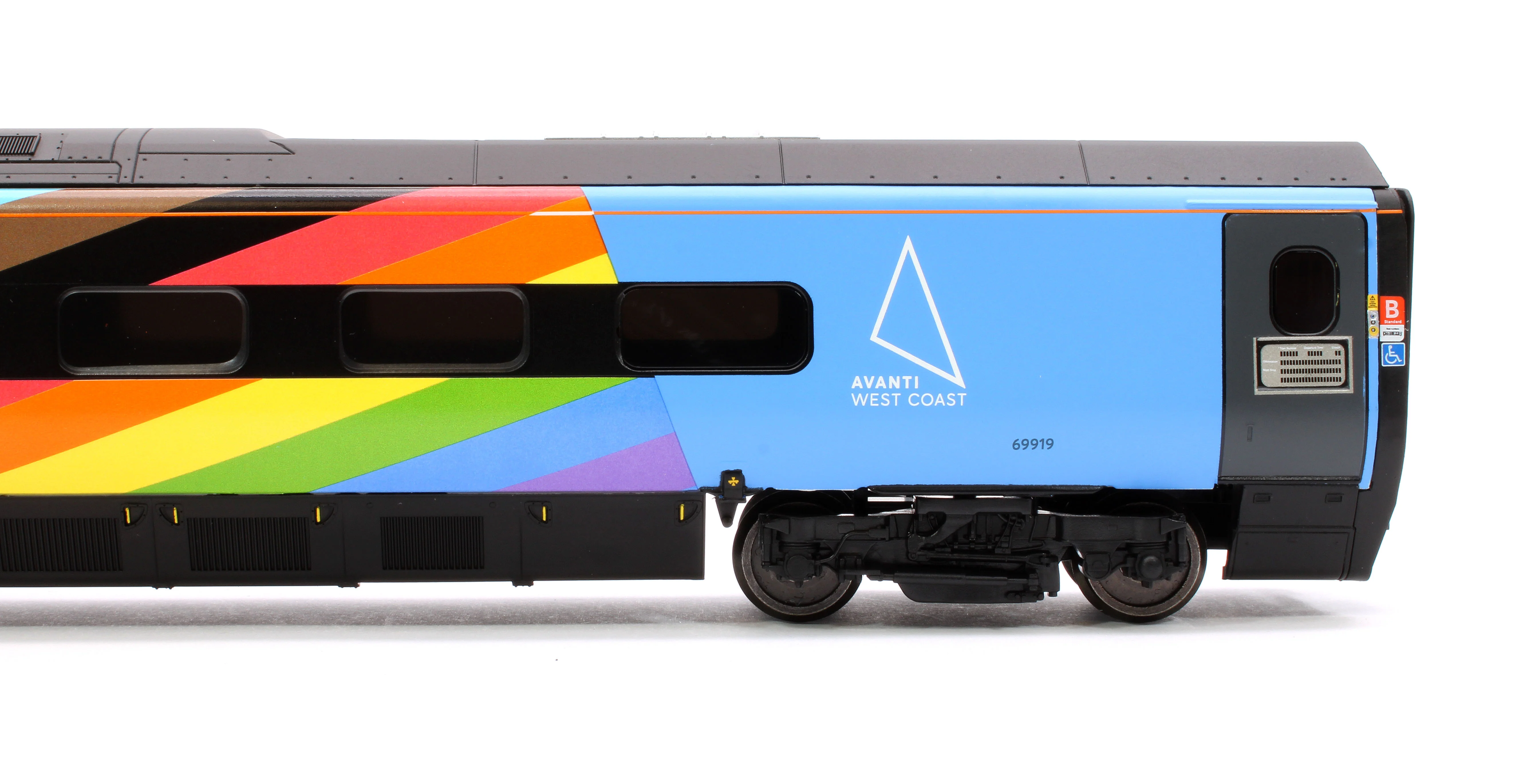 R40200 Pendolino Motor Standard (MS) Avanti West Coast Pride Livery 69919 - Image 4