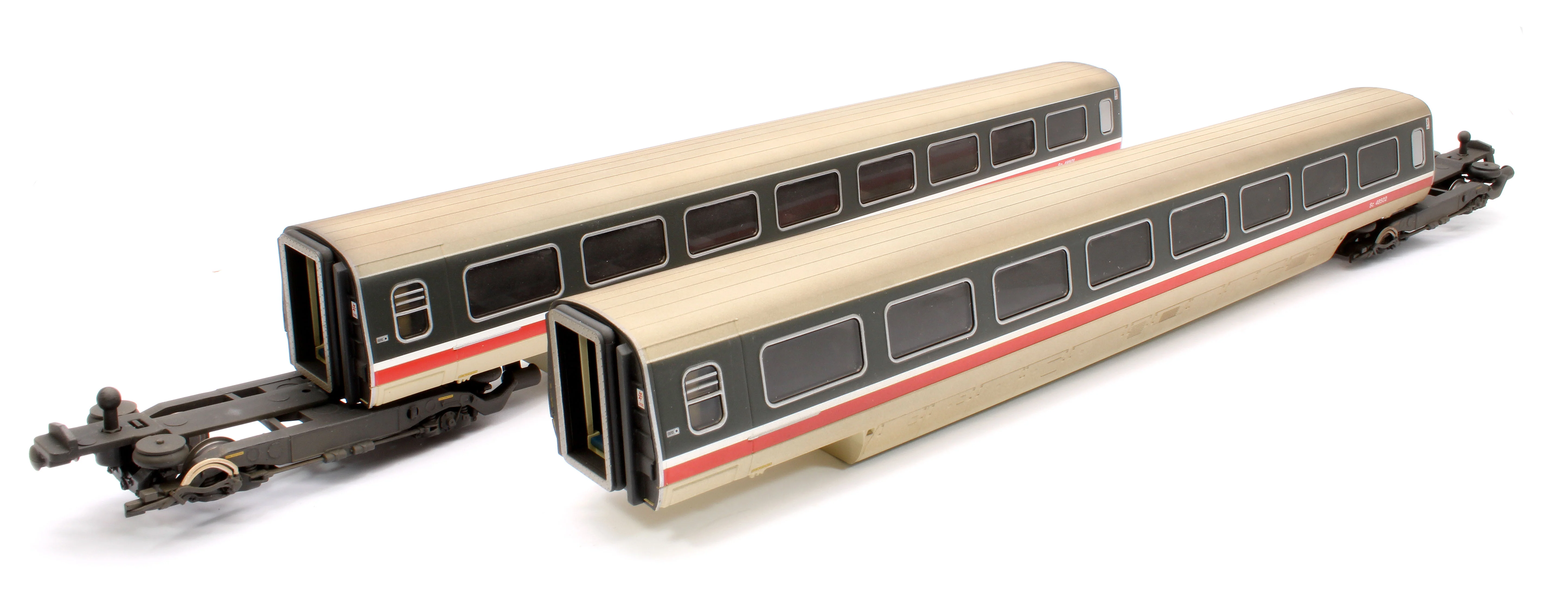 R40212-RW Pre-Owned Class 370 Advanced Passenger BR '48501 & 48502' Train 2-car TF Coach Pack - Weathered