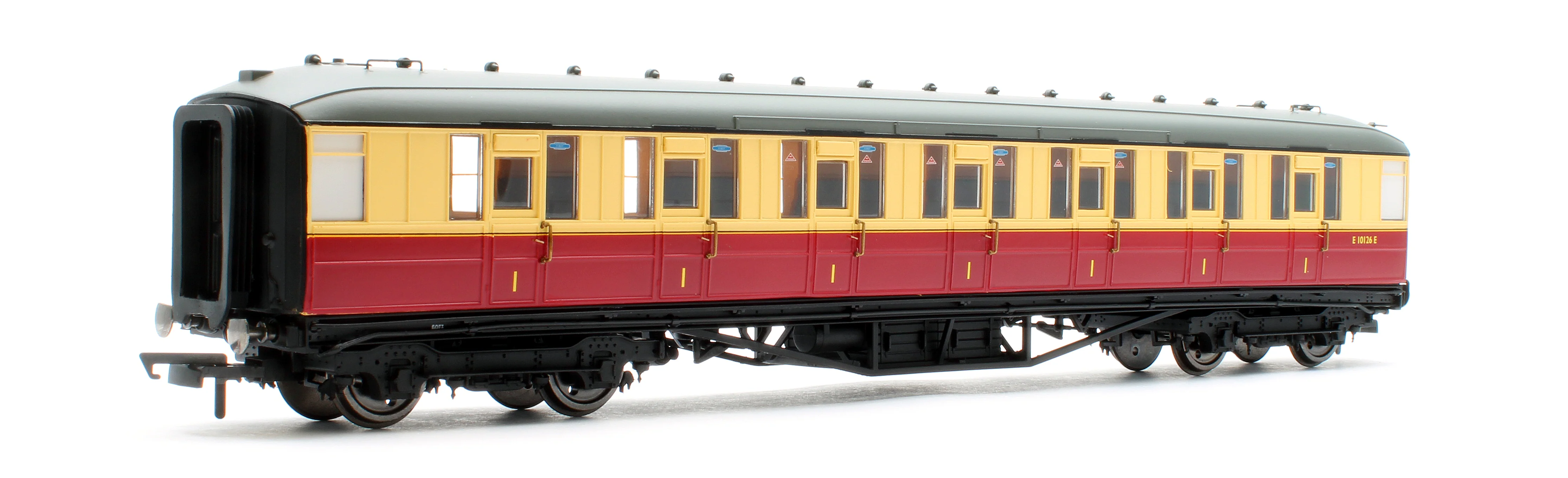 R40457 BR Gresley Corridor Crimson and cream 1st class No.E10126E