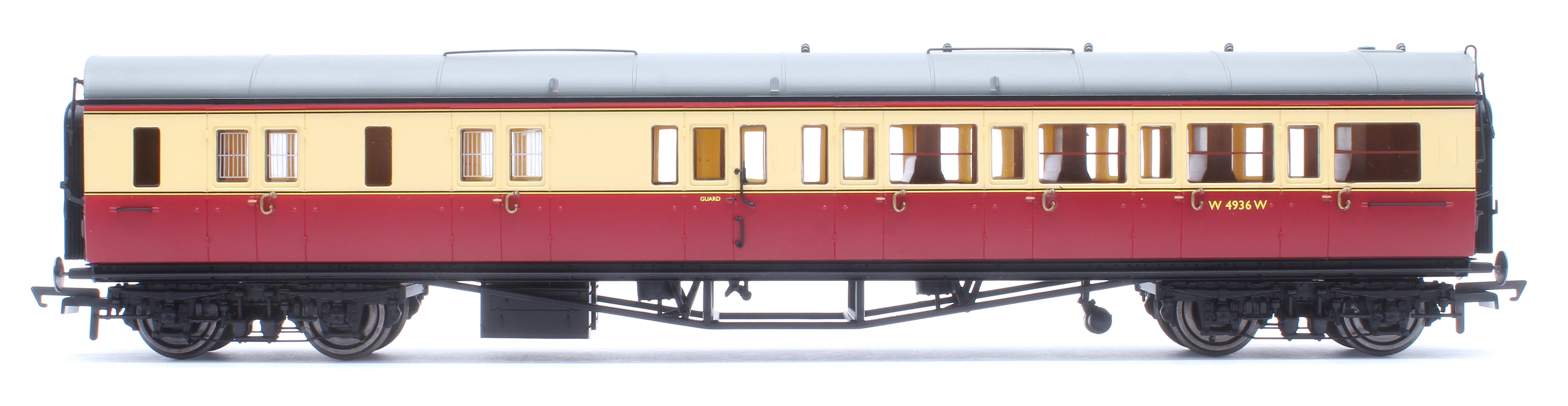 R40472 BR Collett Coaches Corridor Brake Third LH No.4936 - Image 4