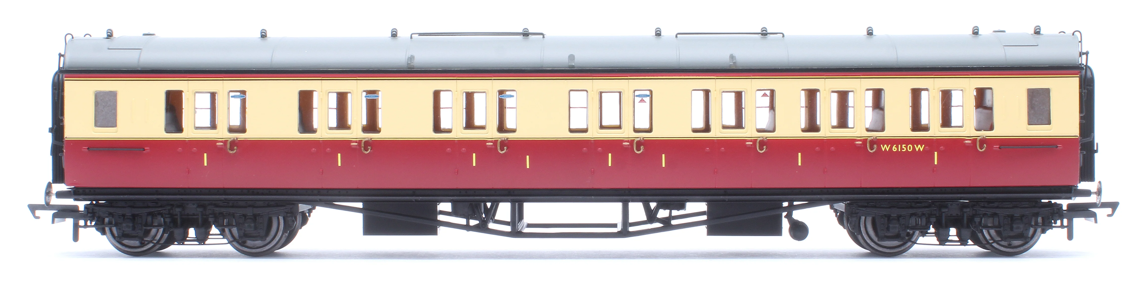 R40475 BR Collett Coaches Corridor Composite RH No.6150 - Image 4