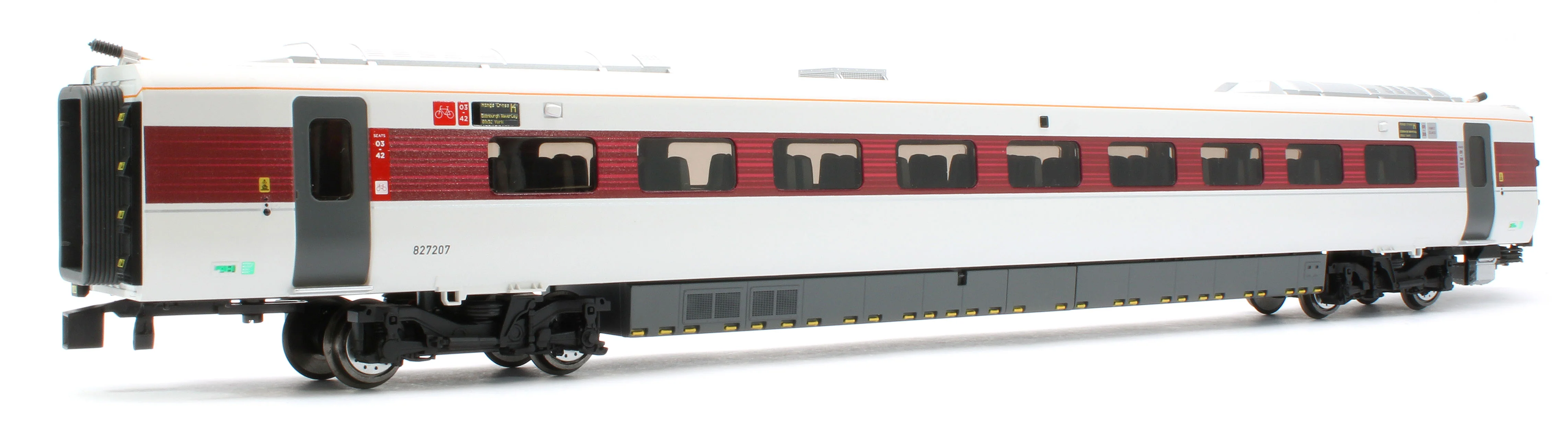 R40493 LNER Azuma Class 801/2 Railway 200 4 Car Coach Pack - Image 11