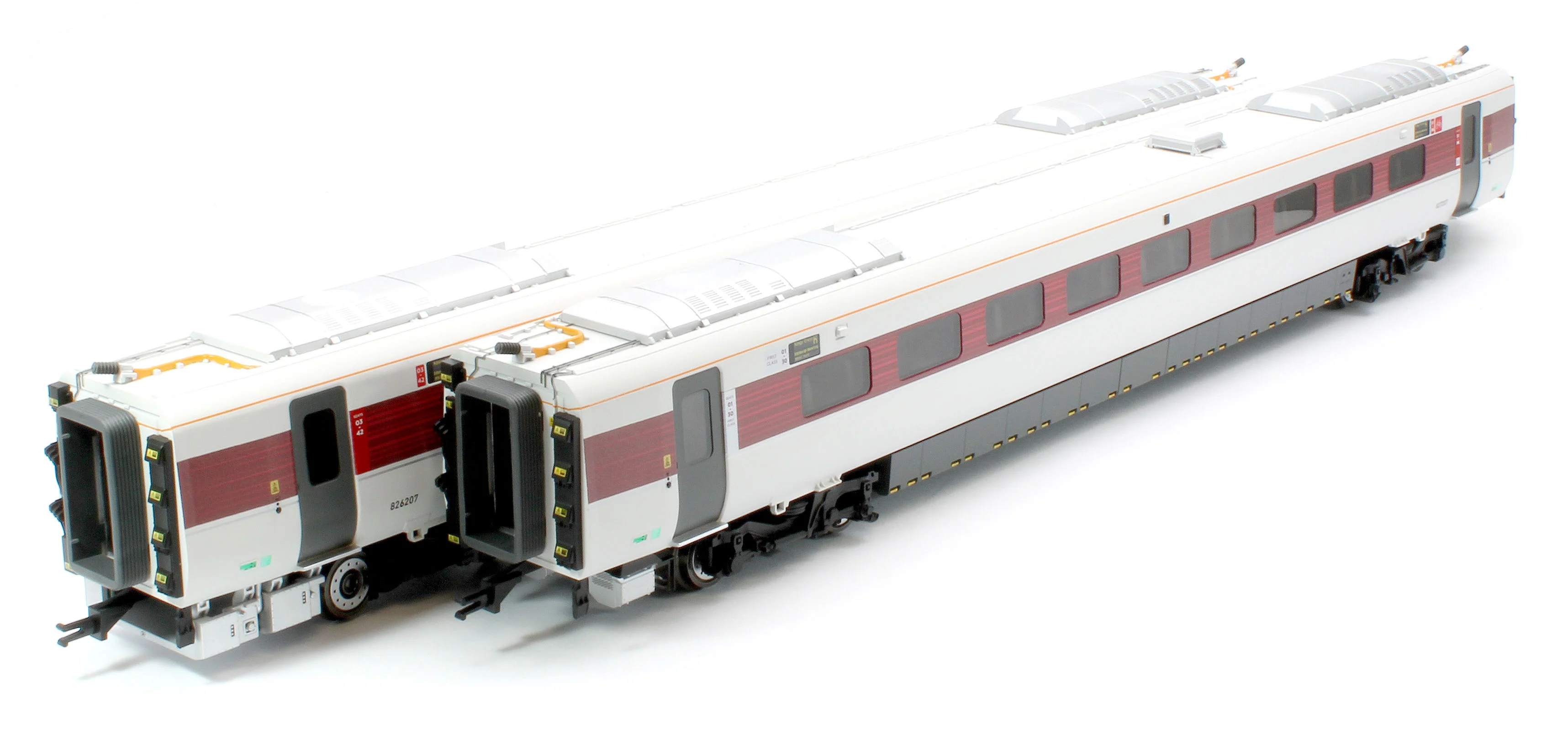 R40493 LNER Azuma Class 801/2 Railway 200 4 Car Coach Pack - Image 4