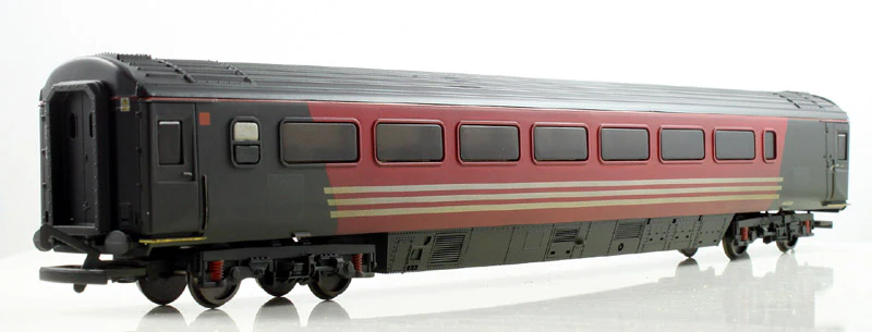 R4546 Ex Virgin Mk3 Trailer Guard's Standard Coach No.44088 - Weathered