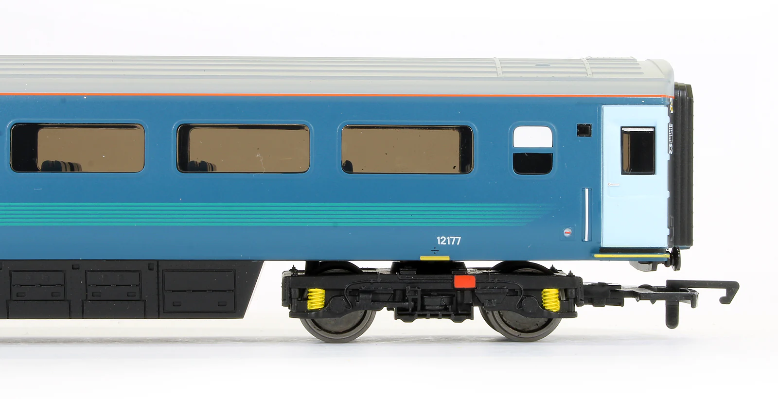 Pre-Owned R4635 MK3 Standard Open Coach 12177 Arriva Trains Wales - Image 3