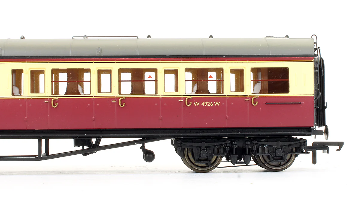R4686A BR Collett Corridor Brake 3rd (LH) Coach W4926W - Image 3