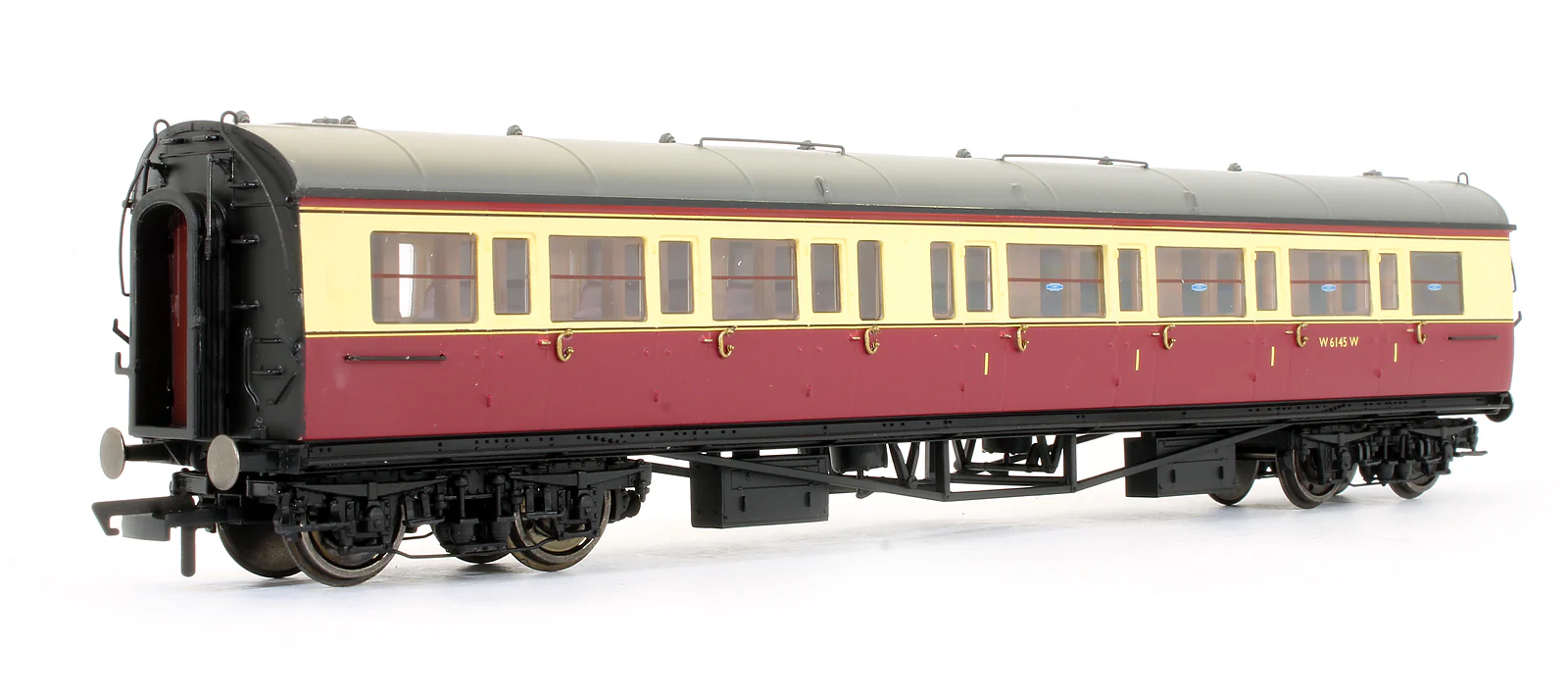 R4688A BR Collett Corridor Composite (RH) Coach W6145W