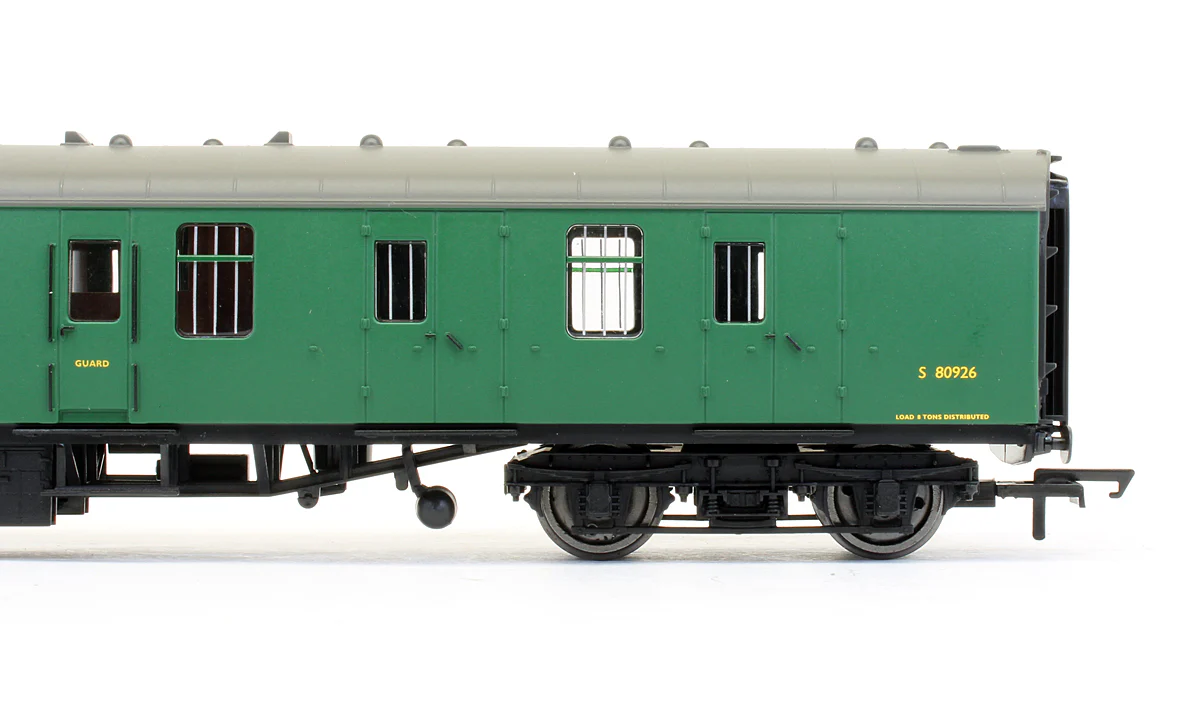 R4699 BR Mk1 Parcels Brake Coach 'S80926' - Image 3