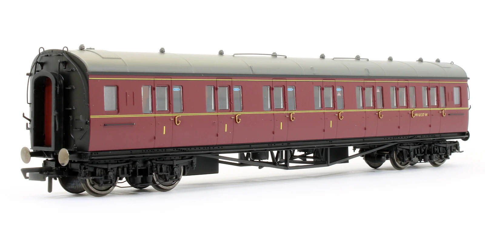 R4767 BR Maroon Collett Corridor Composite (RH) Coach 'W6137W'
