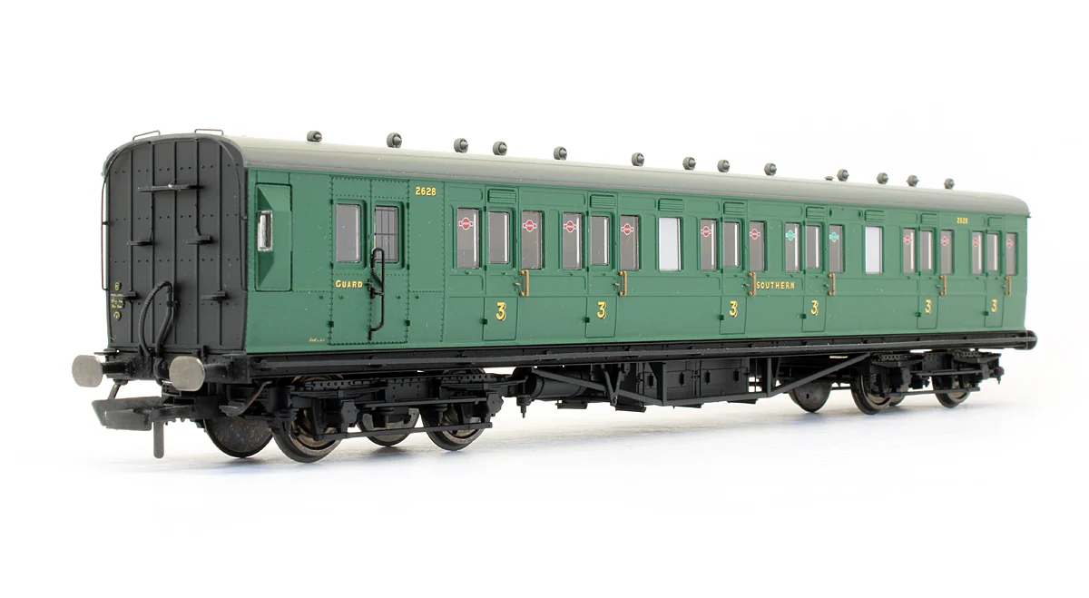 R4793 SR Ex-LSWR Non-Corridor Brake 3rd (Diag 98) Coach '2628'
