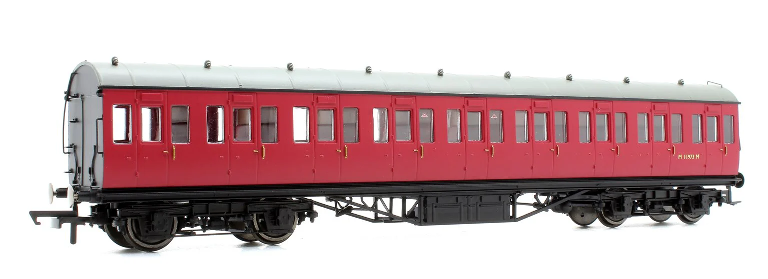 R4800 BR Ex-LMS Suburban Non-Corridor Third Class Coach 'M11973', Crimson