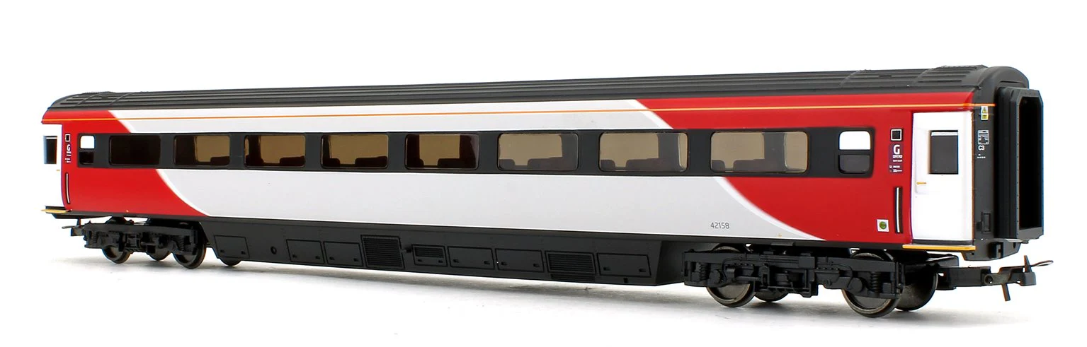 R4931D LNER MK3 TSO Trailer Standard Open Coach G No.42158 - Image 2