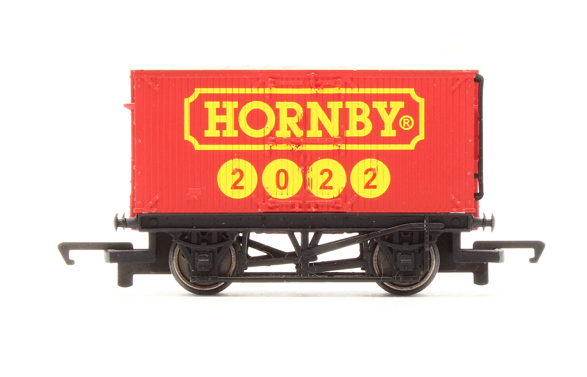 R60075 Hornby 2022 Refrigerator Van - Image 3