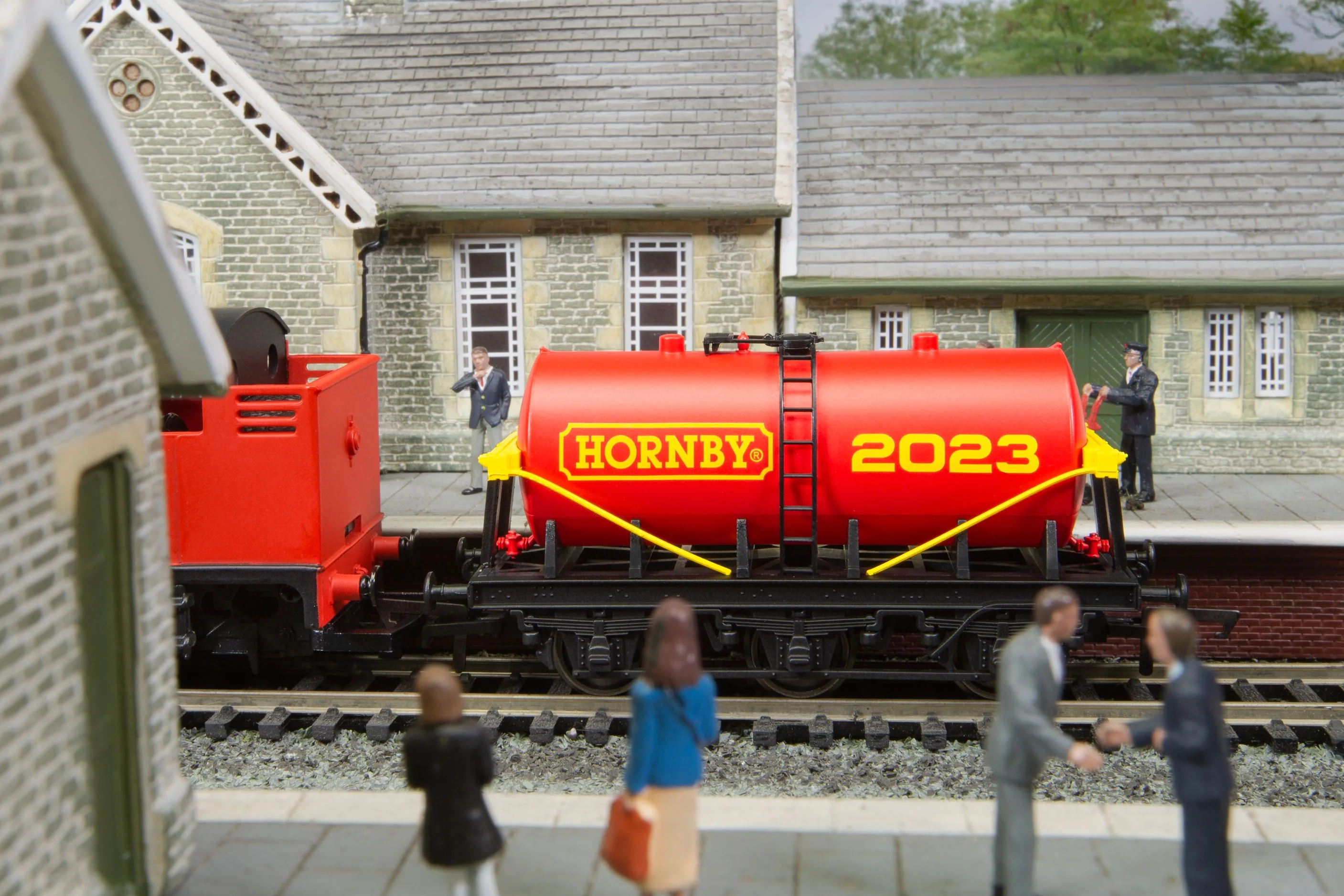 R60084 Hornby 2023 Wagon - Image 4