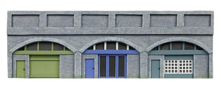 R7368 Skaledale Low Relief Viaduct with Lock Ups 2 Engineers Blue Brick - Image 3