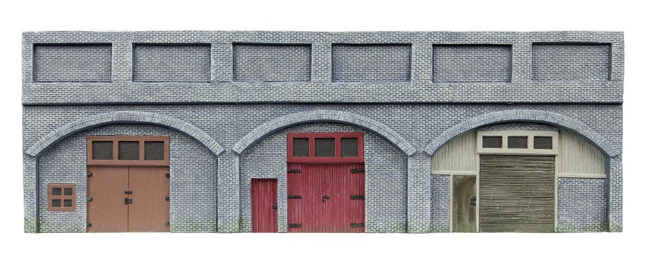 R7368 Skaledale Low Relief Viaduct with Lock Ups 2 Engineers Blue Brick - Image 4