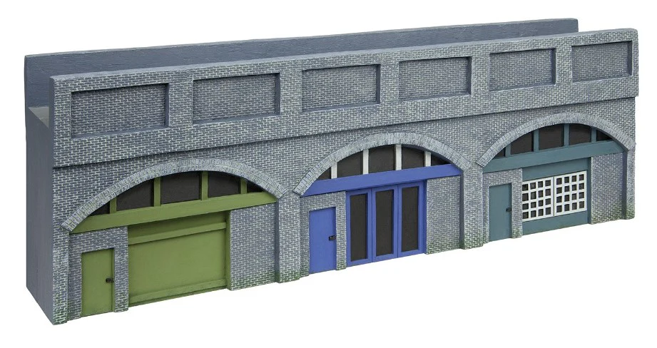 R7368 Skaledale Low Relief Viaduct with Lock Ups 2 Engineers Blue Brick - Image 6