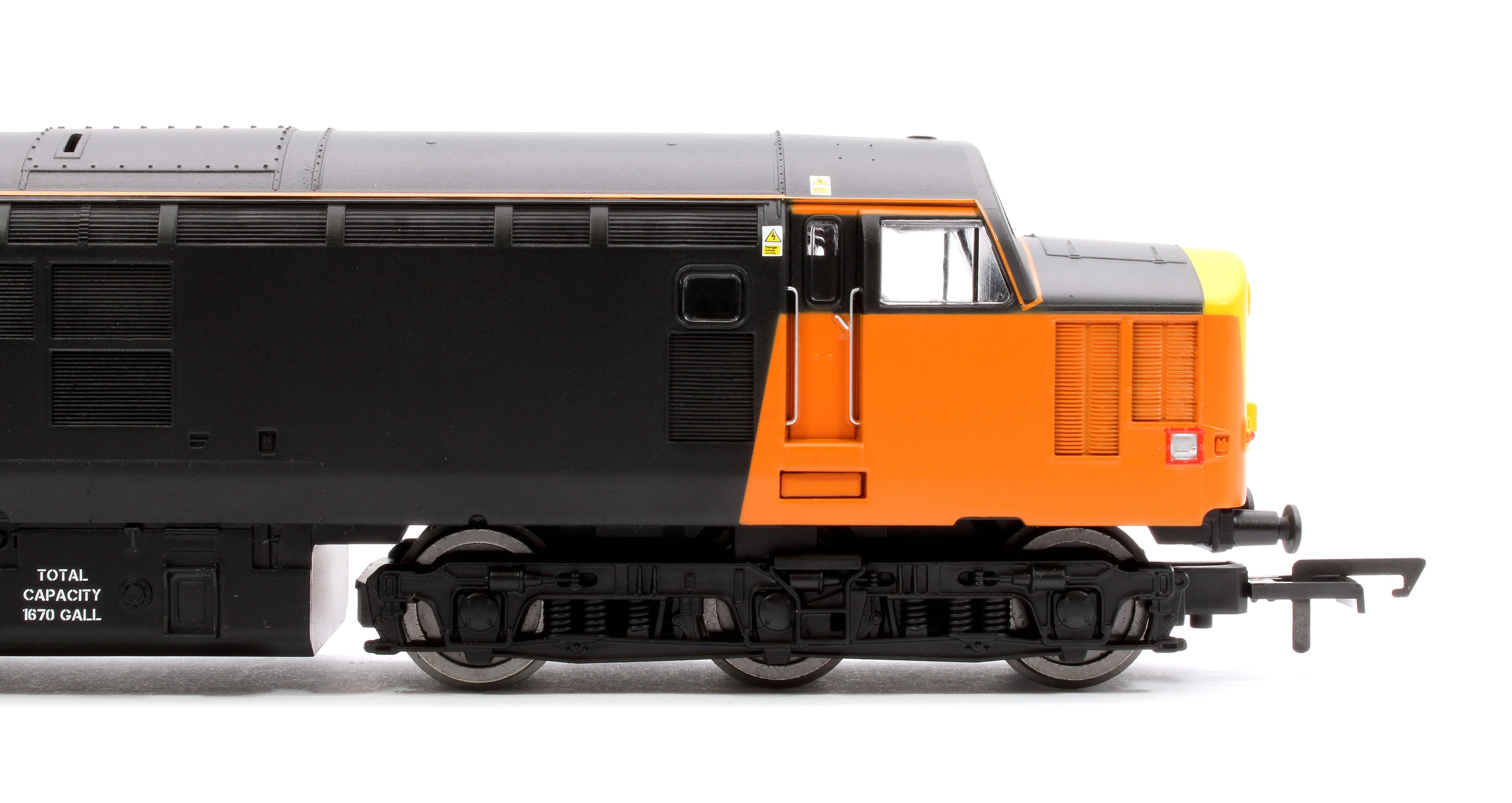 R30188 Railroad Plus Loadhaul Class 37 Co-Co 37710 Diesel Locomotive - Image 8