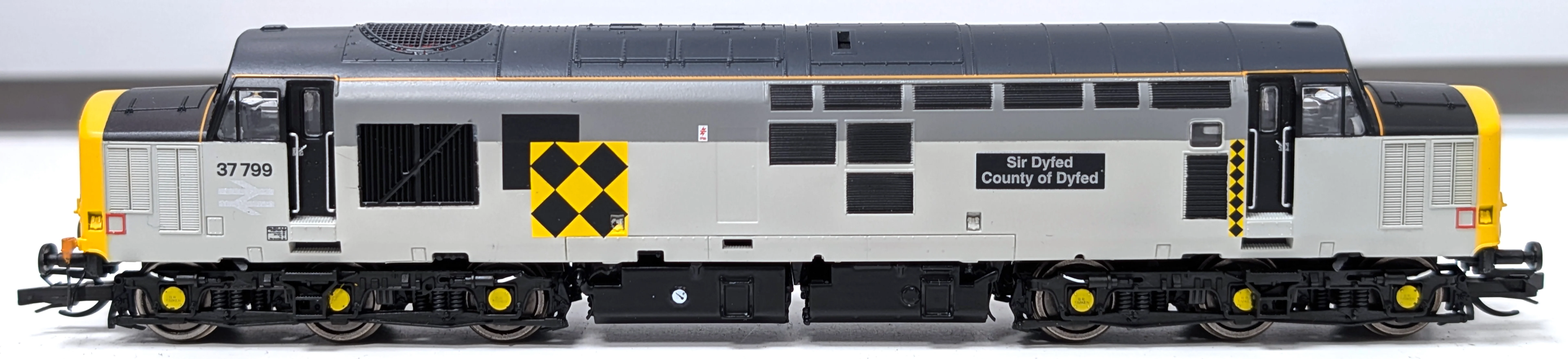 TT1008TXSM Coalfield Freight Train Set - DCC Sound - Image 7