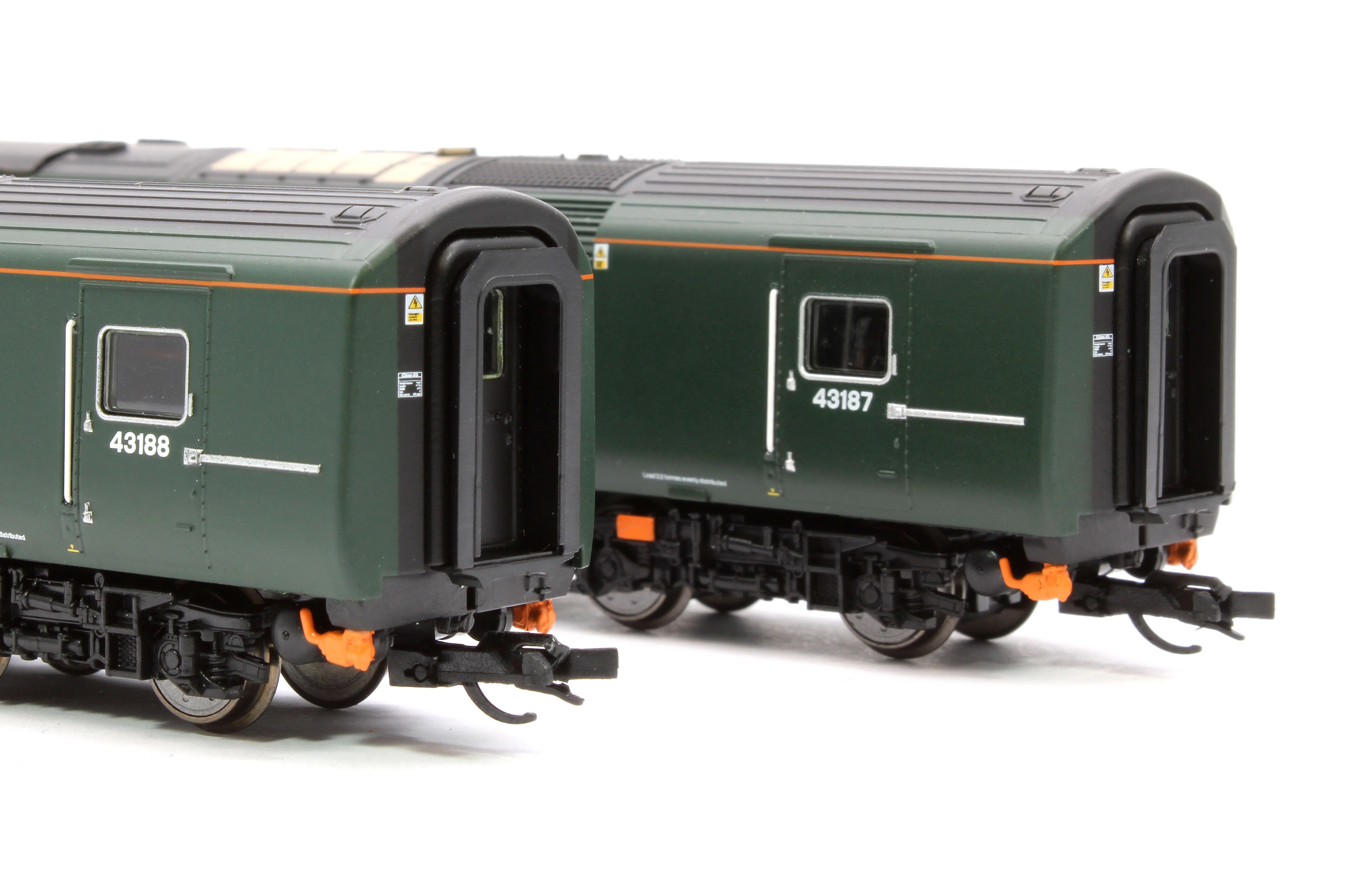 TT3023M GWR Class 43 HST Train Pack - Image 3