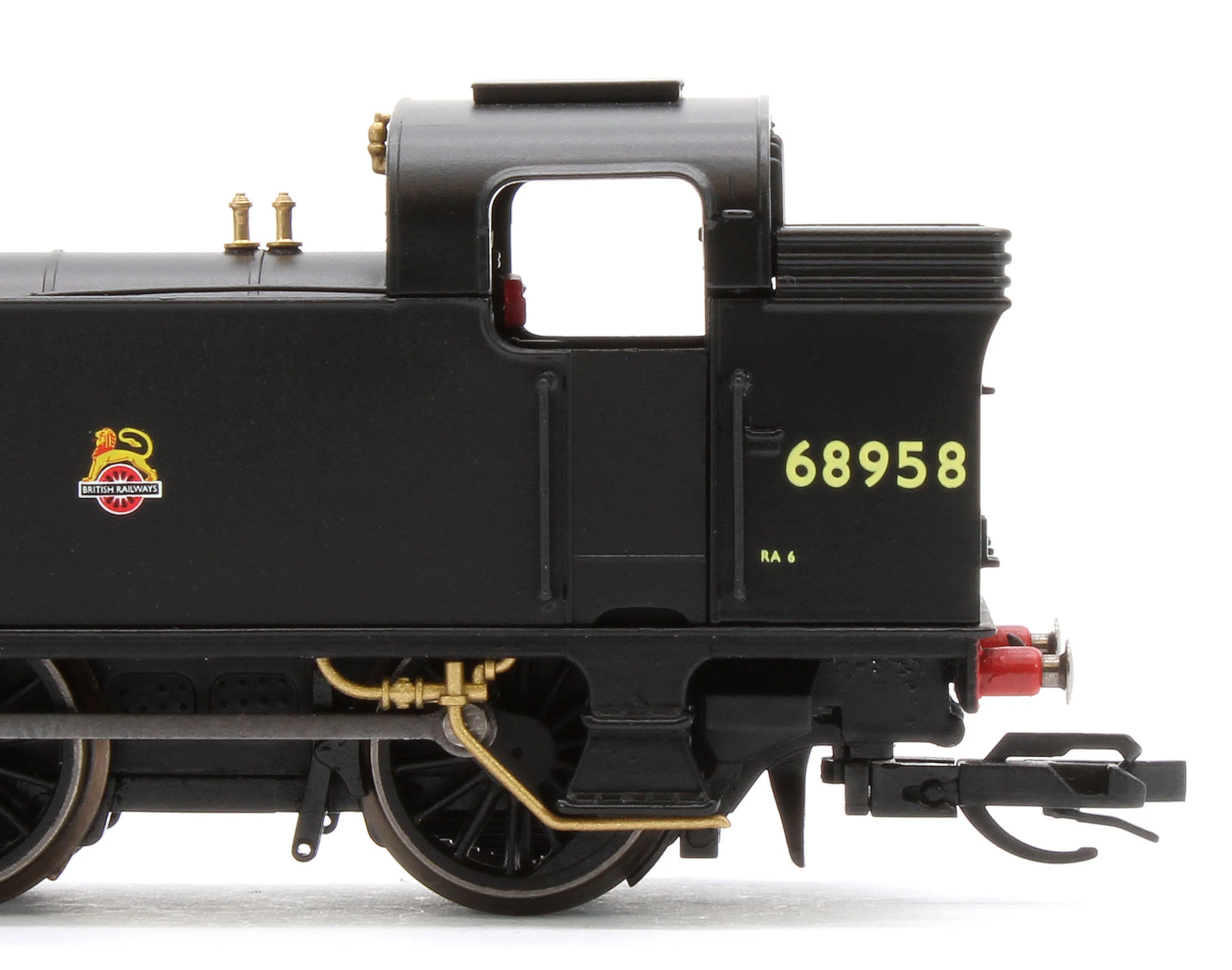 TT3027M Class J50 0-6-0T BR Black Early Emblem '68958' Steam Locomotive - Image 9