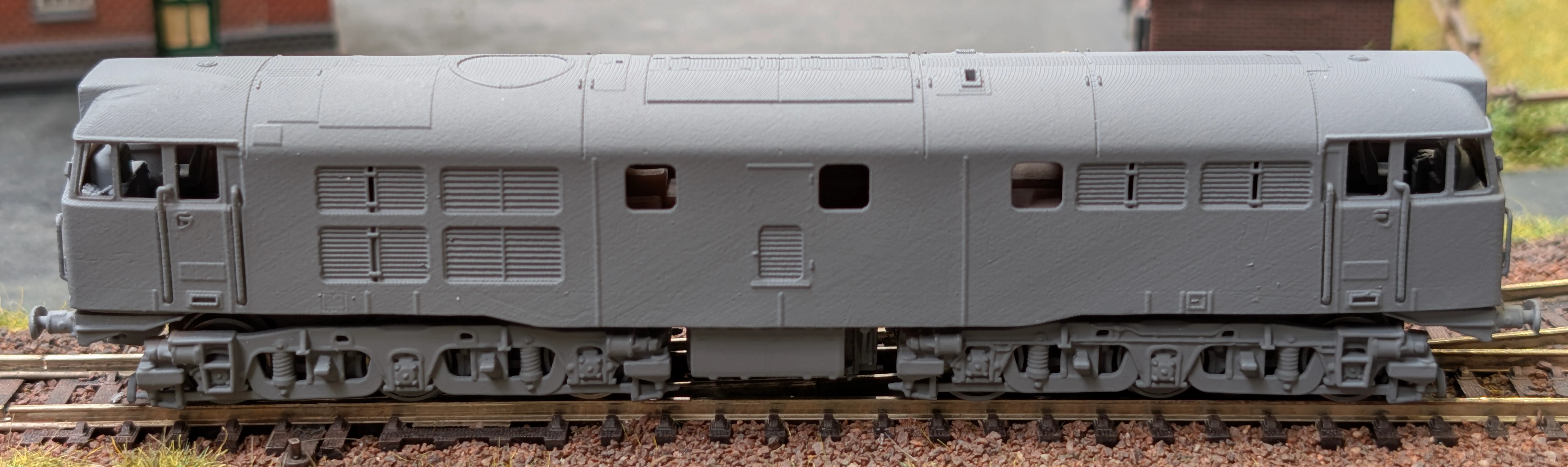 TT3073M Class 31/1 Railfreight Red Stripe '31237' Diesel Locomotive - Image 3