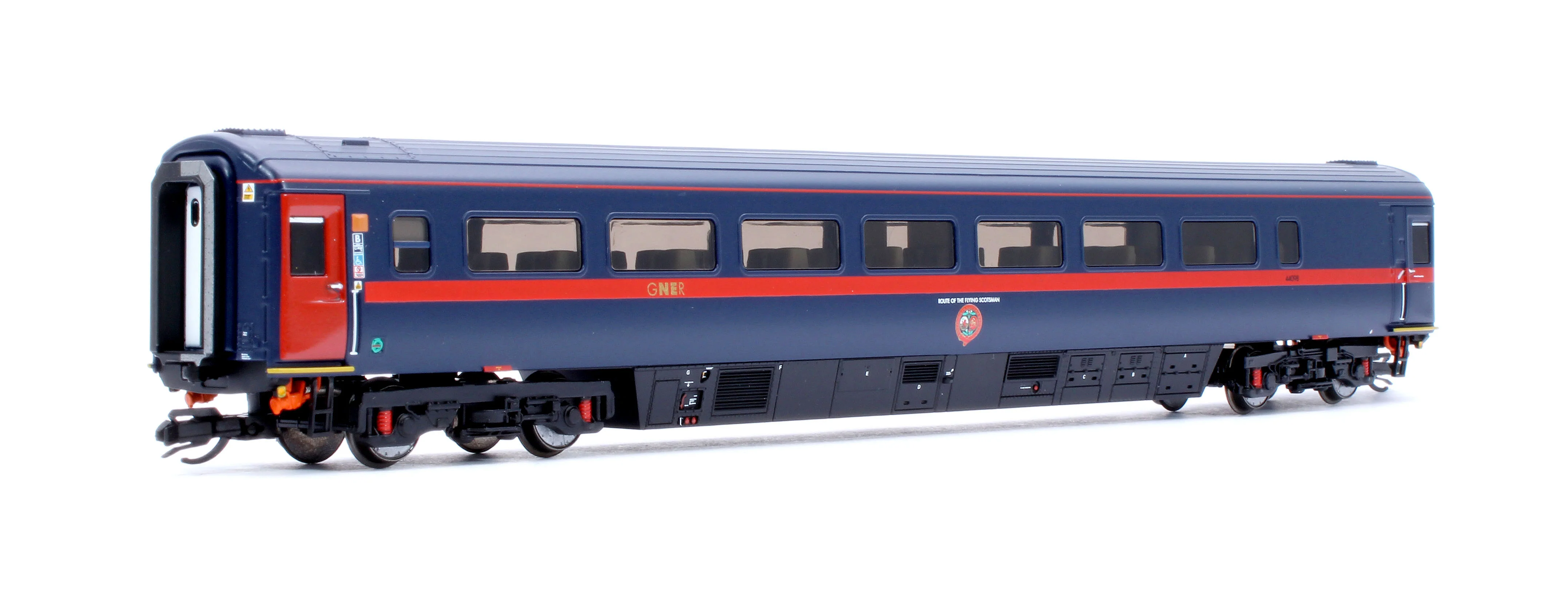 TT4044 GNER HST Mk3 TGS 44098