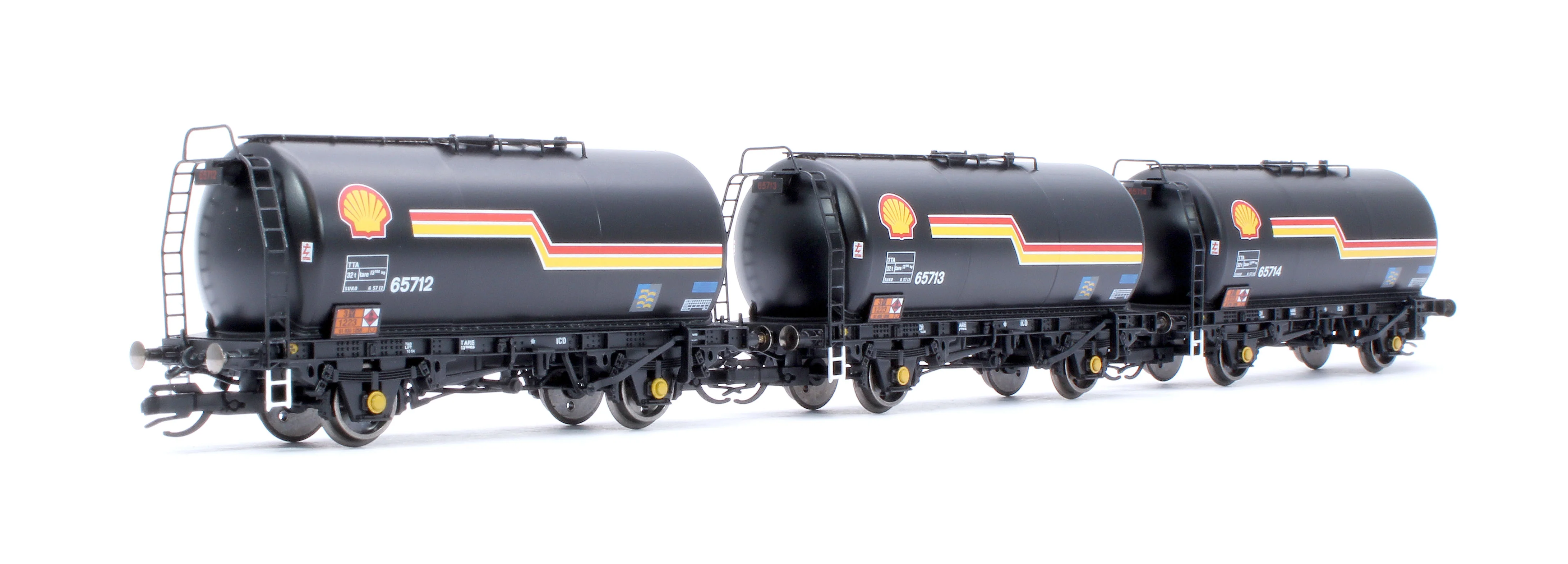 TT6035 TTA Tanker triple pack Shell