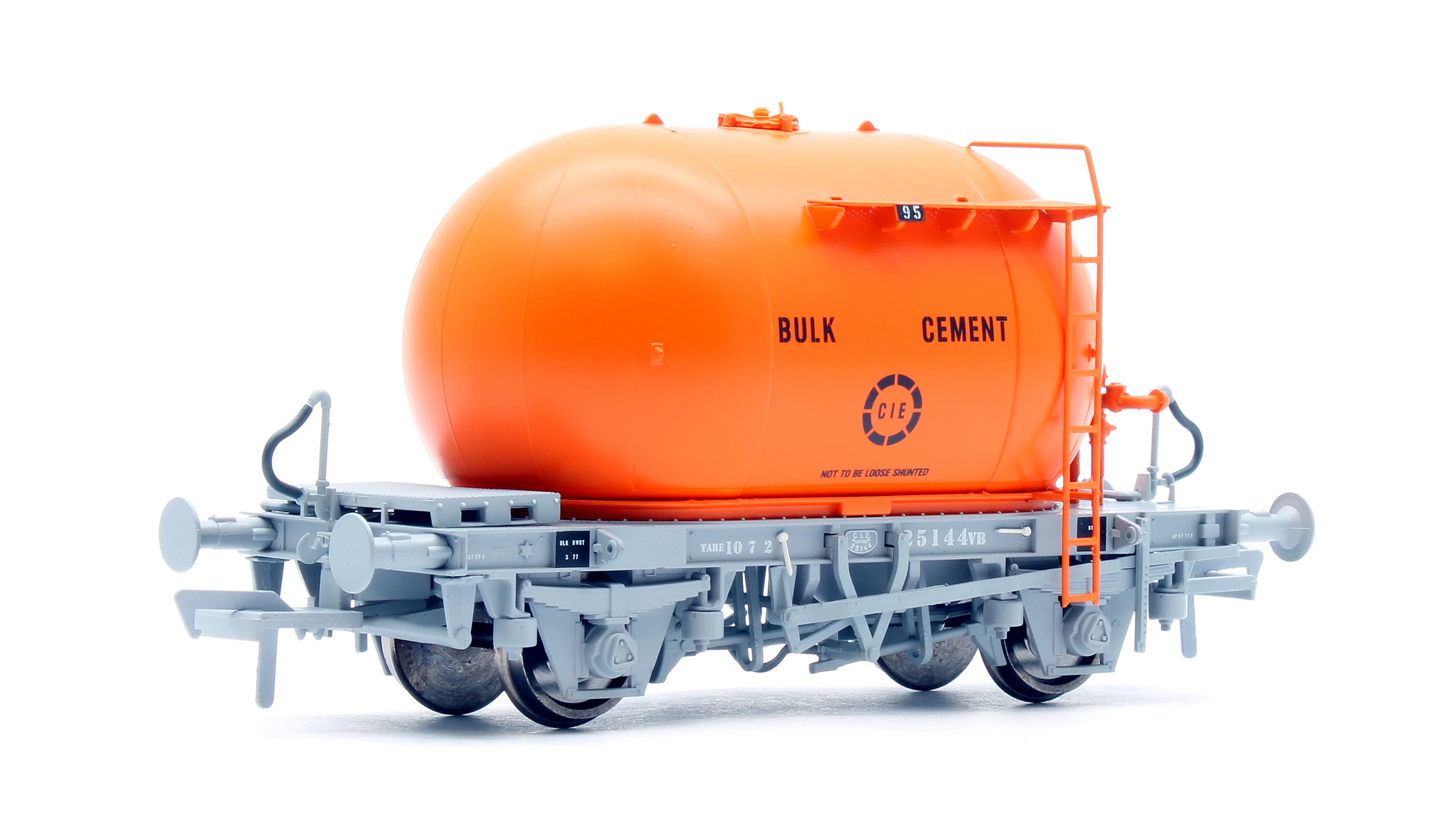 IRM1194 CIE Bulk Cement Wagon - Orange - Pack 3 - Image 6