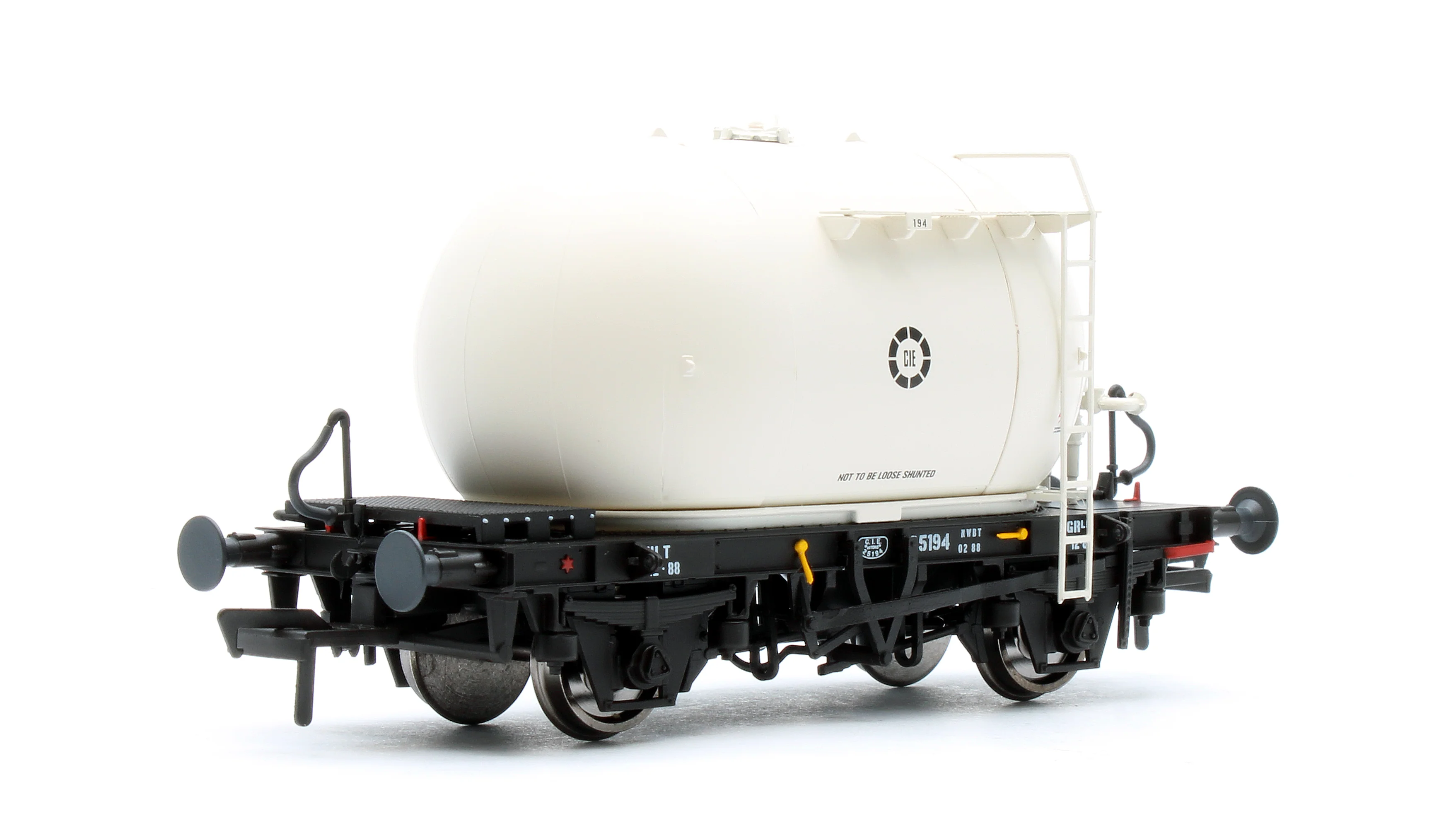 IRM1195 CIE Bulk Cement Wagon - Ivory - Pack 1 - Image 4