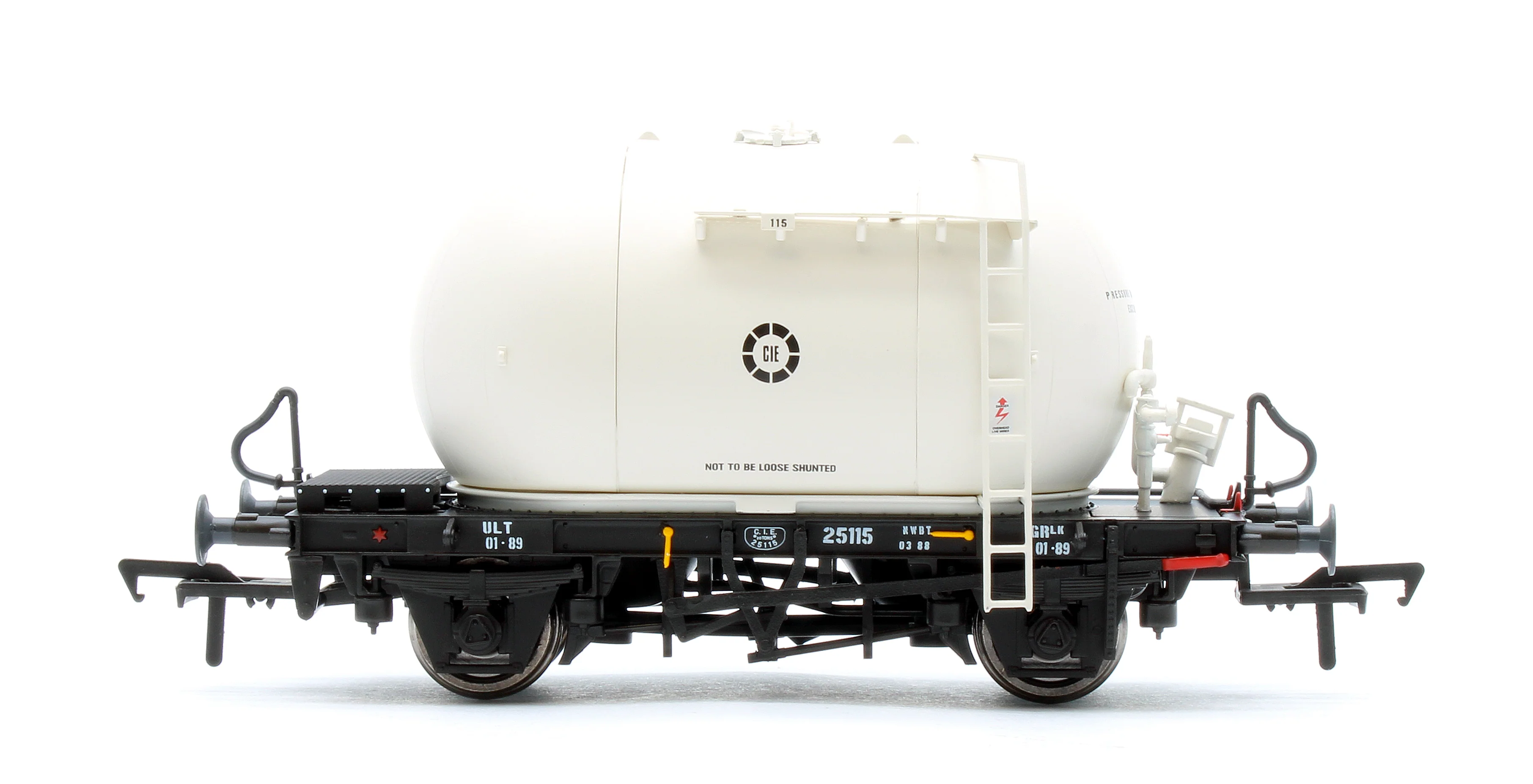 IRM1196 CIE Bulk Cement Wagon - Ivory - Pack 2 - Image 5