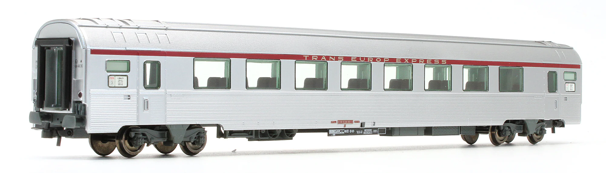 HJ4144 Pre-Owned SNCF TEE 3 Car Coach Set - Image 6