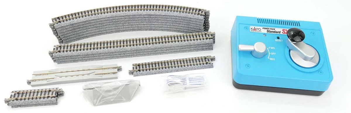 106-0026 Florida East Coast GE ES44C4 Diesel Freight Train Set - Image 4